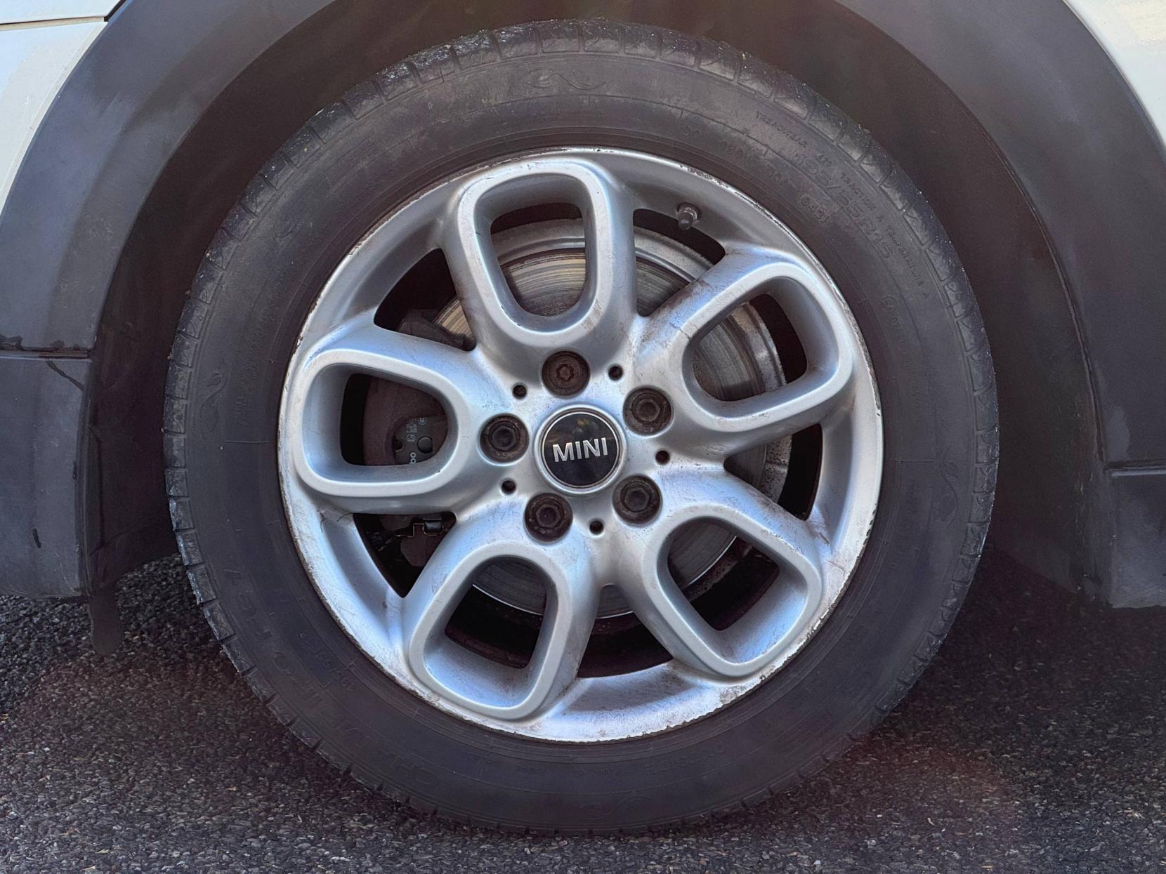 MINI Hatch 1.5 Cooper D Hatchback 5dr Diesel Manual Euro 6 (s/s) (116 ps)