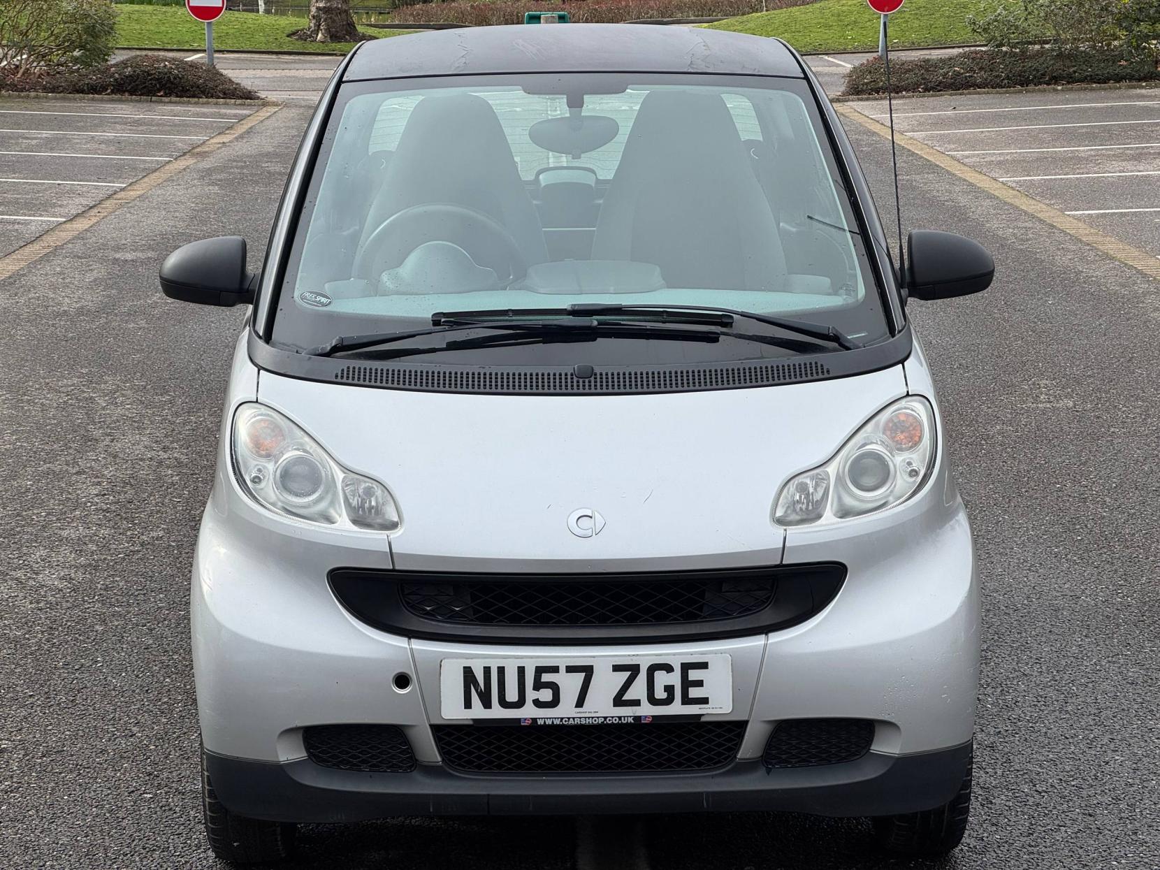 Smart fortwo 1.0 Pure Coupe 2dr Petrol Auto Euro 4 (61 bhp)