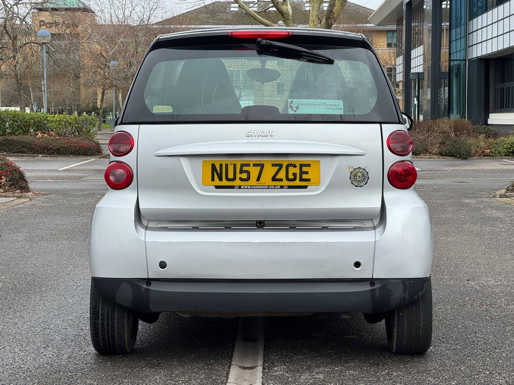 Smart fortwo 1.0 Pure Coupe 2dr Petrol Auto Euro 4 (61 bhp)