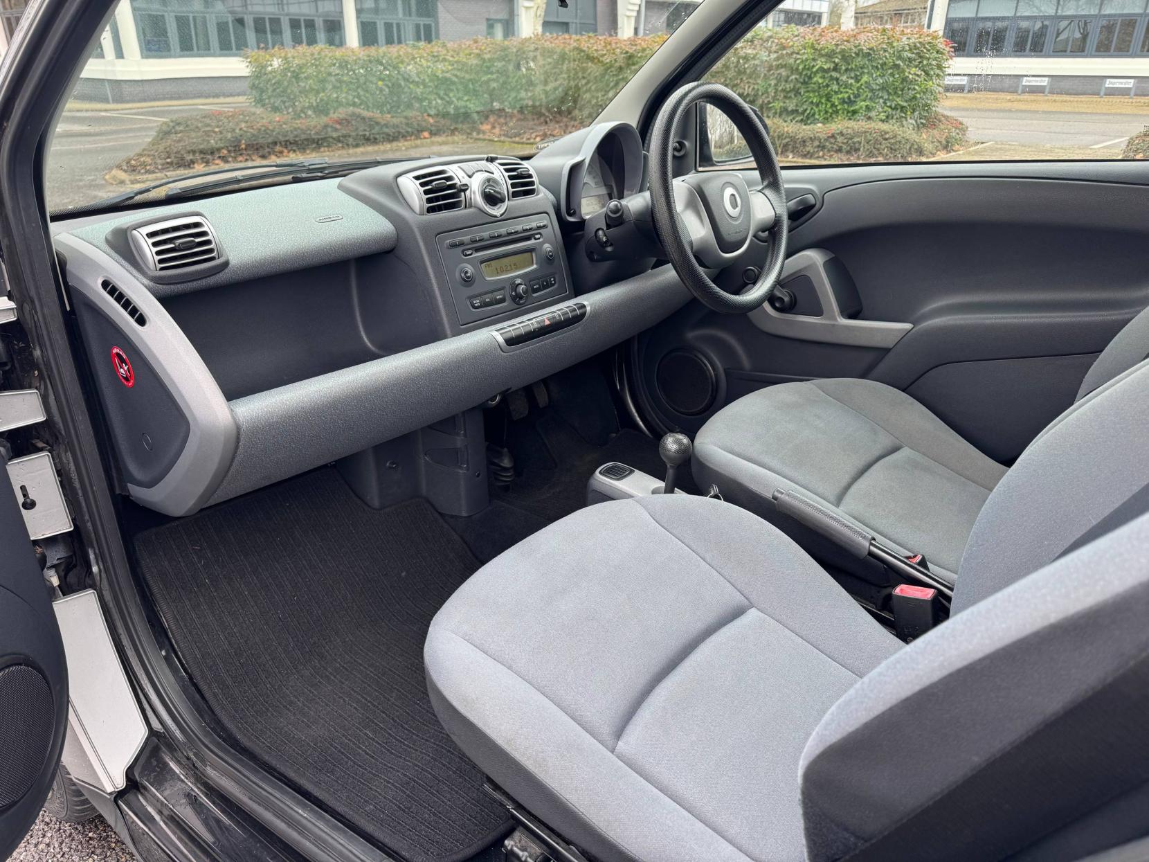 Smart fortwo 1.0 Pure Coupe 2dr Petrol Auto Euro 4 (61 bhp)