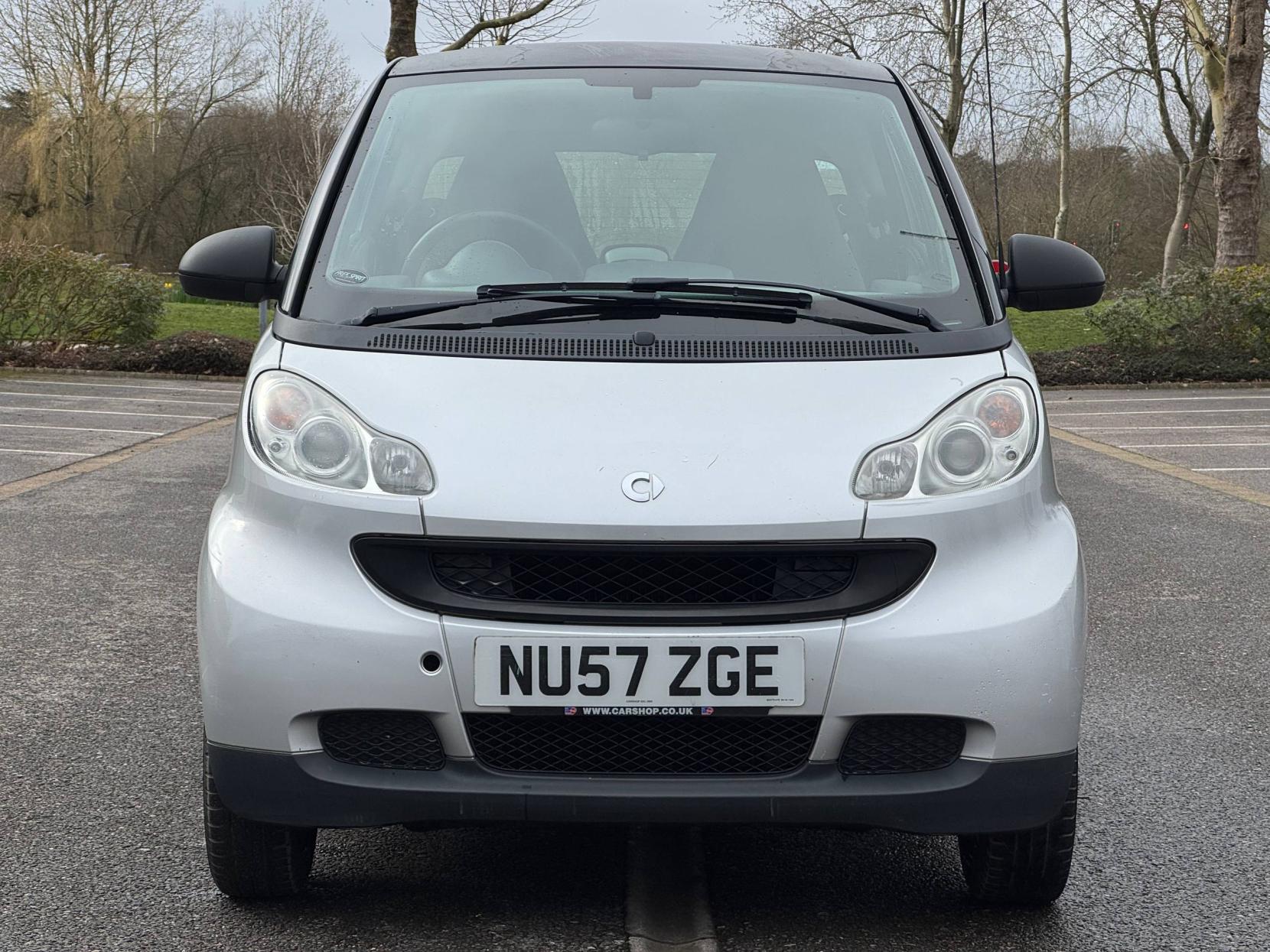 Smart fortwo 1.0 Pure Coupe 2dr Petrol Auto Euro 4 (61 bhp)