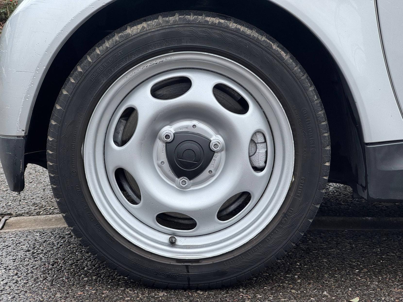 Smart fortwo 1.0 Pure Coupe 2dr Petrol Auto Euro 4 (61 bhp)