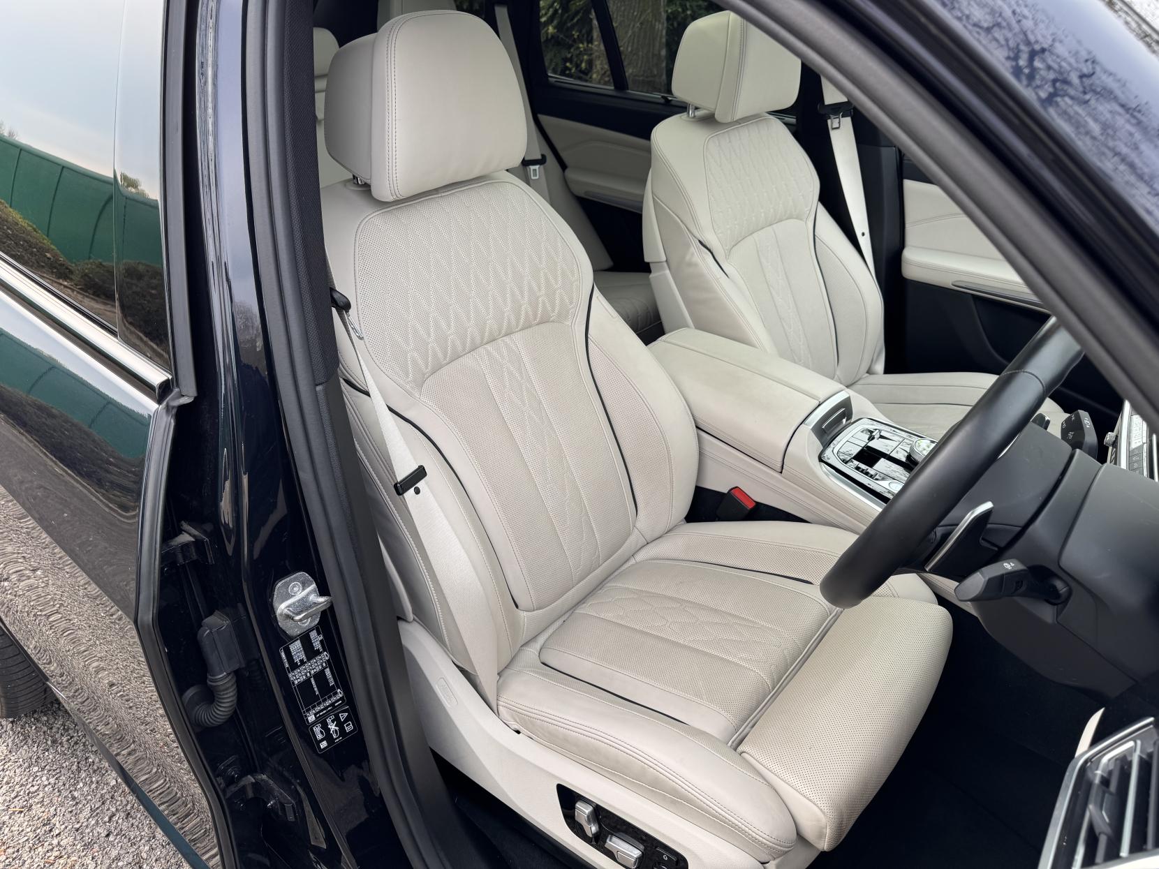BMW X5 3.0 40i M Sport SUV 5dr Petrol Auto xDrive Euro 6 (s/s) (340 ps)