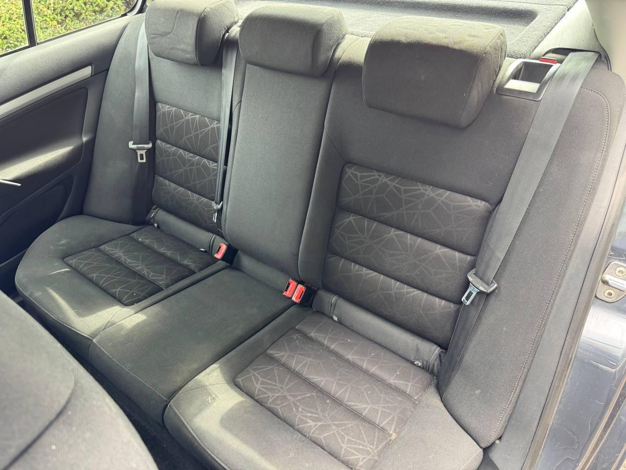 Skoda Octavia 1.6 TDI SE Hatchback 5dr Diesel Manual Euro 5 (105 ps)