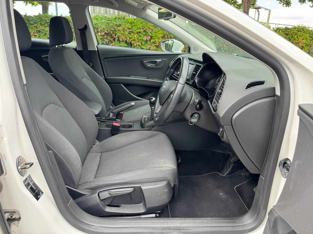 SEAT Leon 1.2 TSI SE Hatchback 5dr Petrol Manual Euro 5 (s/s) (105 ps)