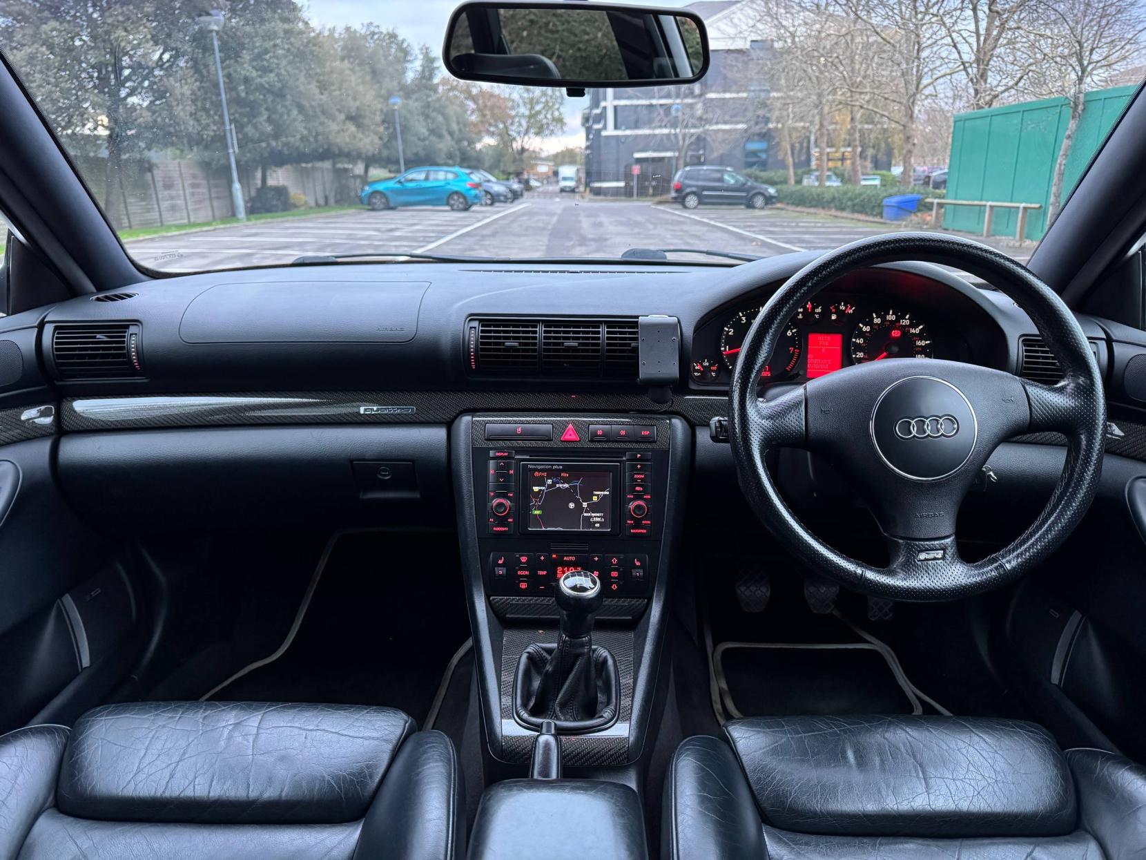 Audi RS4 Avant 2.7 Estate 5dr Petrol Manual quattro (288 g/km, 380 bhp)