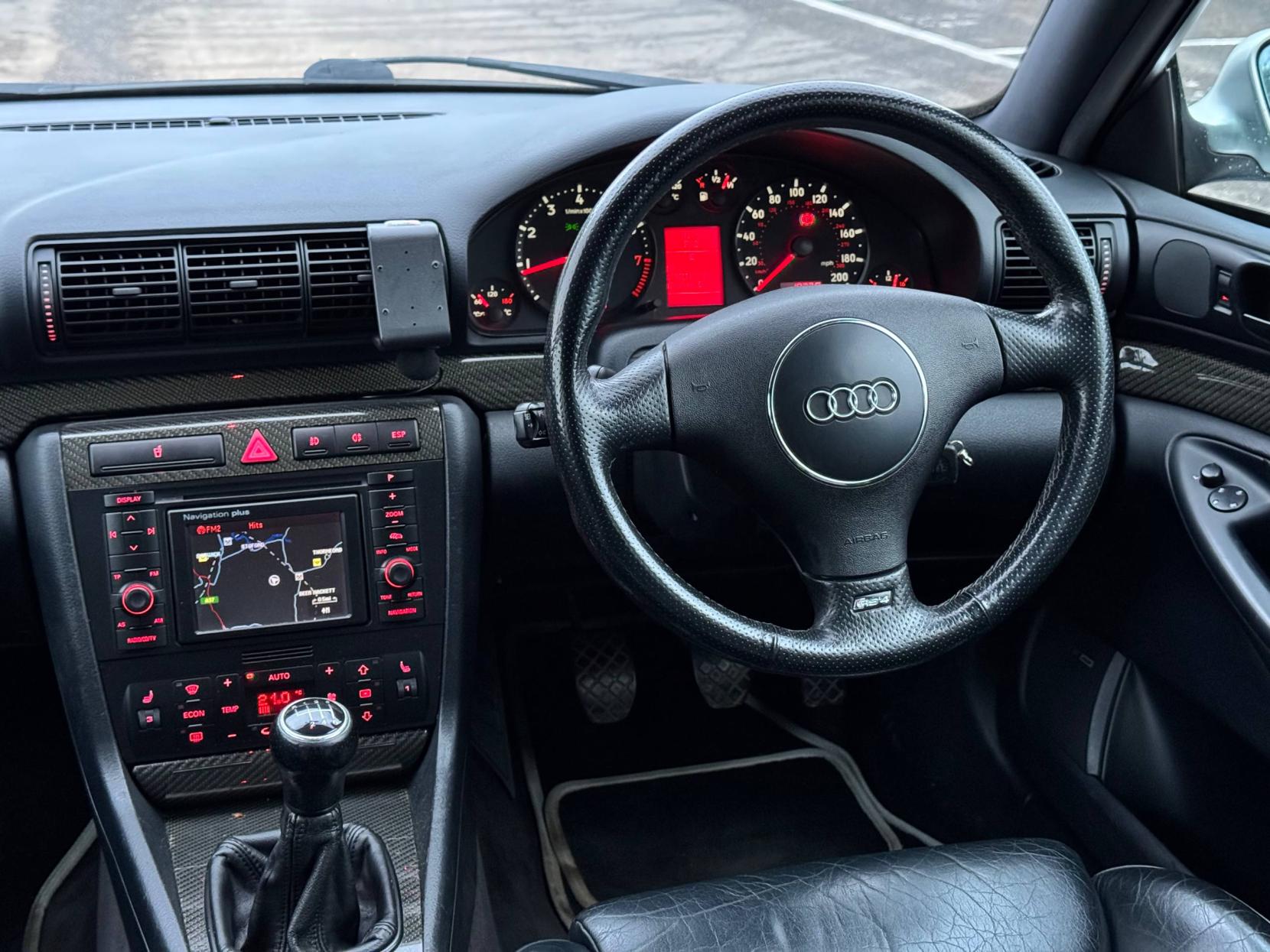 Audi RS4 Avant 2.7 Estate 5dr Petrol Manual quattro (288 g/km, 380 bhp)