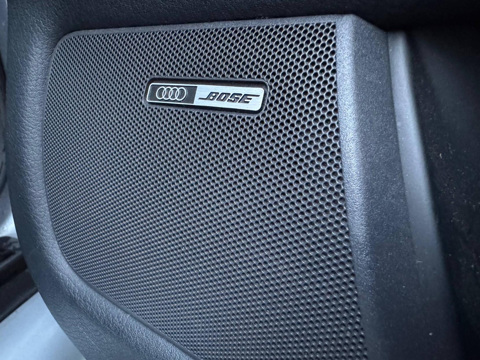 Audi RS4 Avant 2.7 Estate 5dr Petrol Manual quattro (288 g/km, 380 bhp)