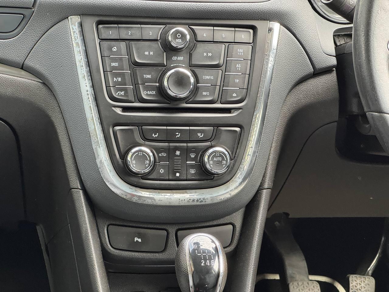 Vauxhall Mokka 1.6 CDTi Limited Edition SUV 5dr Diesel Manual 2WD Euro 6 (s/s) (136 ps)