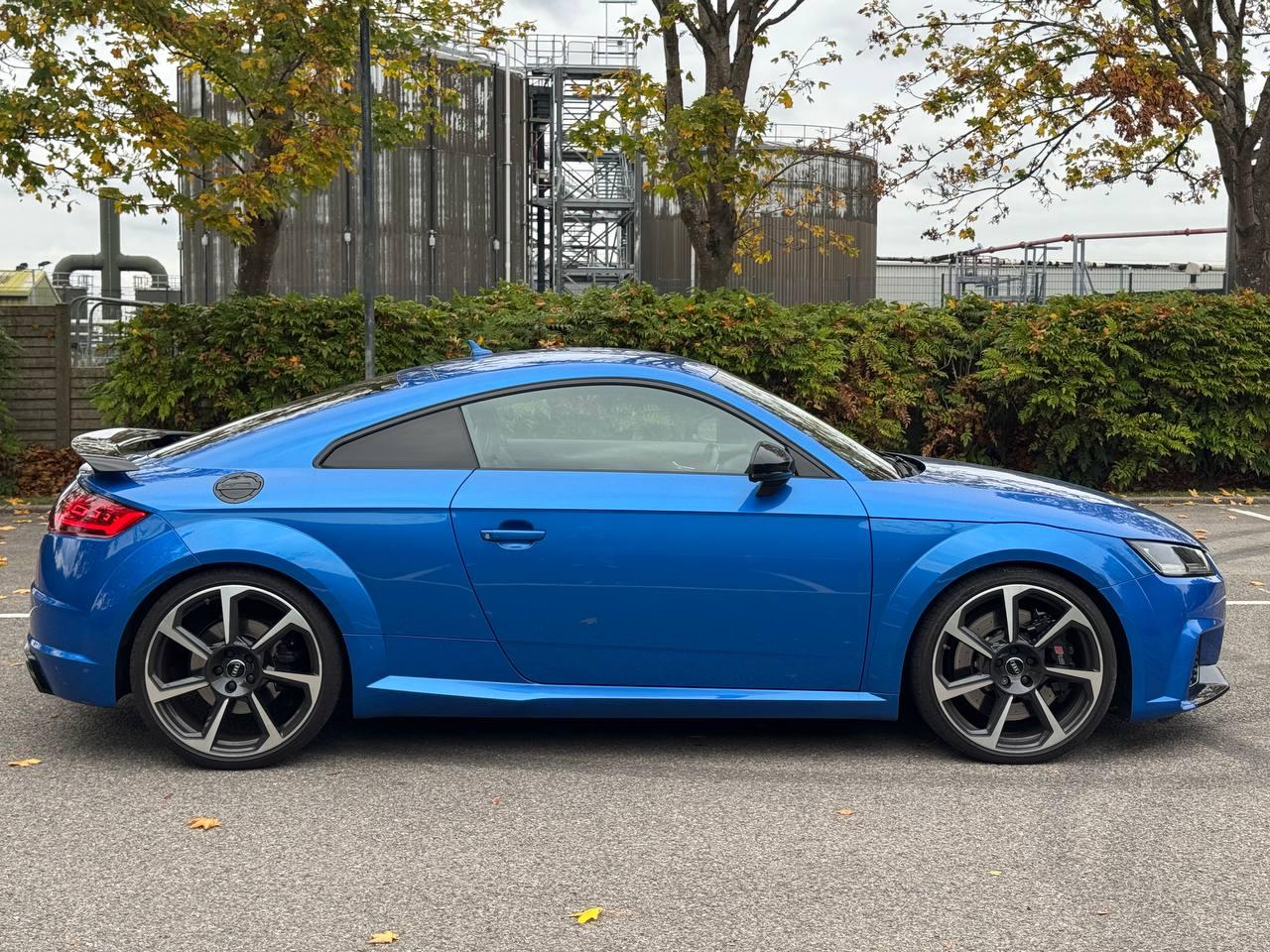 Audi TT RS 2.5 TFSI Coupe 3dr Petrol S Tronic quattro Euro 6 (s/s) (400 ps)