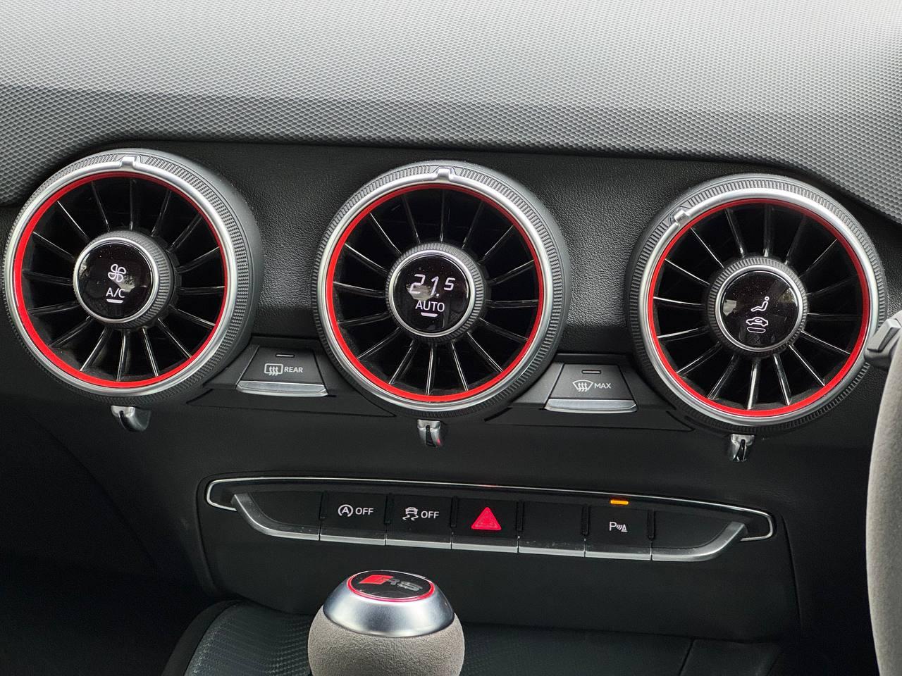 Audi TT RS 2.5 TFSI Coupe 3dr Petrol S Tronic quattro Euro 6 (s/s) (400 ps)