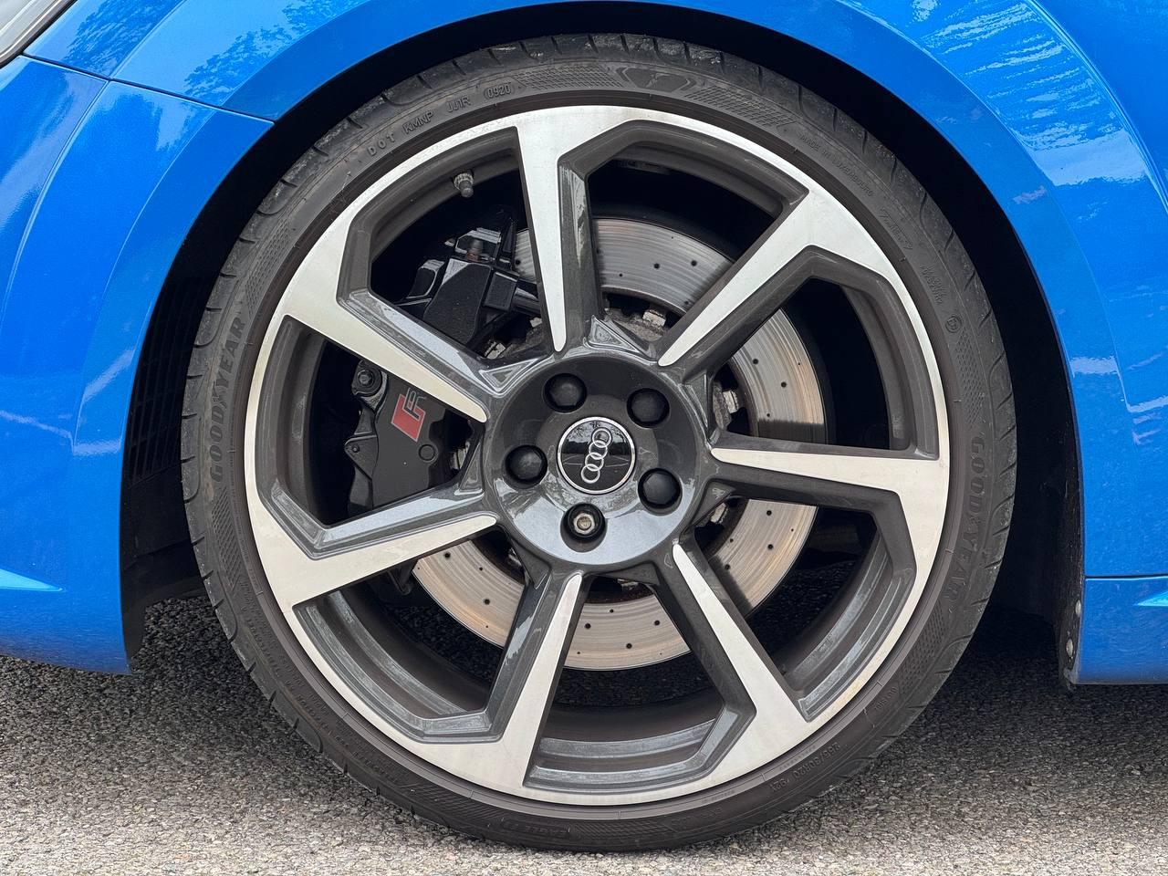 Audi TT RS 2.5 TFSI Coupe 3dr Petrol S Tronic quattro Euro 6 (s/s) (400 ps)