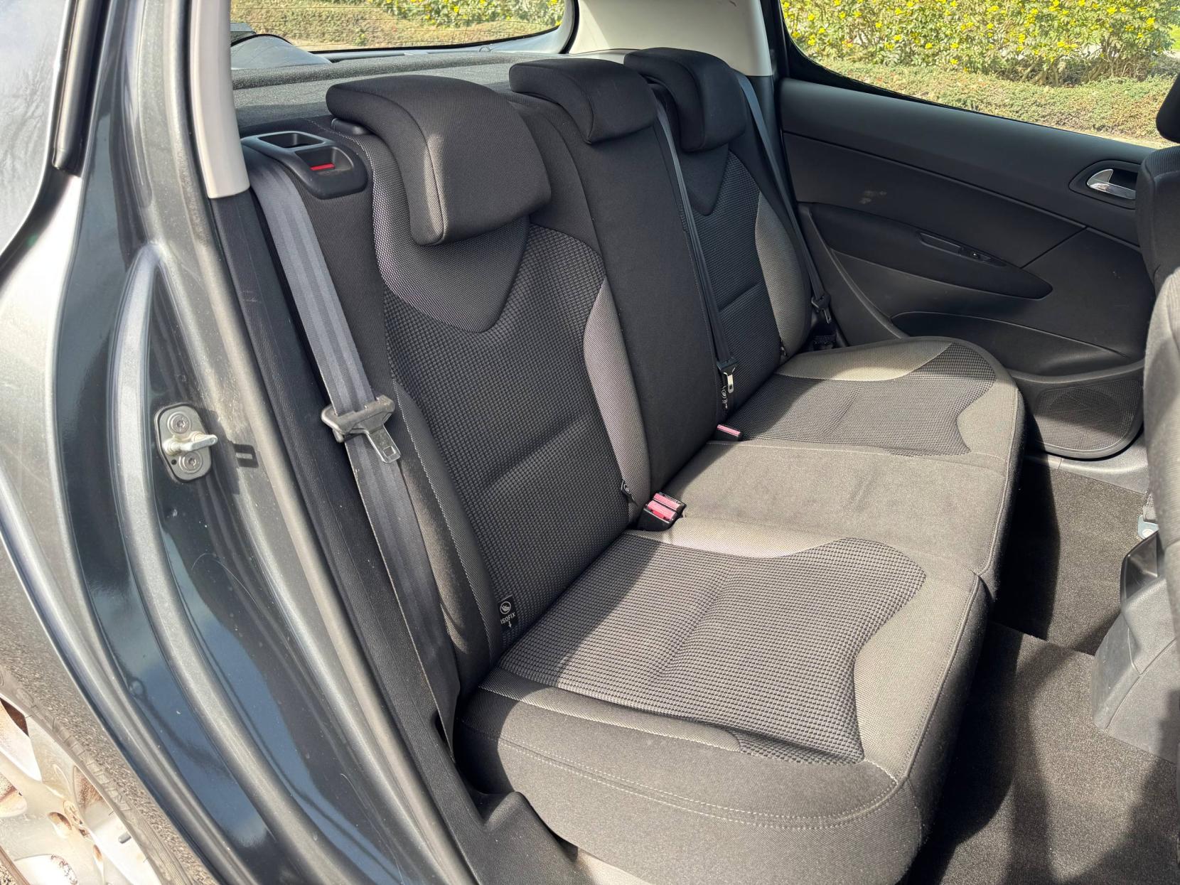 Peugeot 308 1.6 VTi Sport Hatchback 5dr Petrol Manual (159 g/km, 120 bhp)