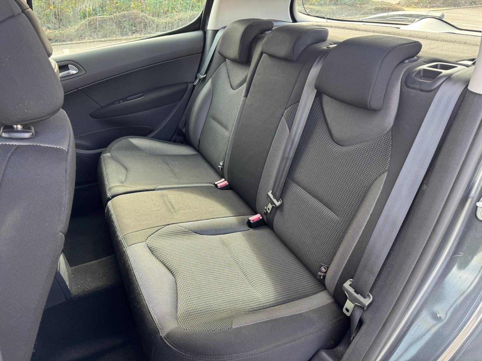 Peugeot 308 1.6 VTi Sport Hatchback 5dr Petrol Manual (159 g/km, 120 bhp)