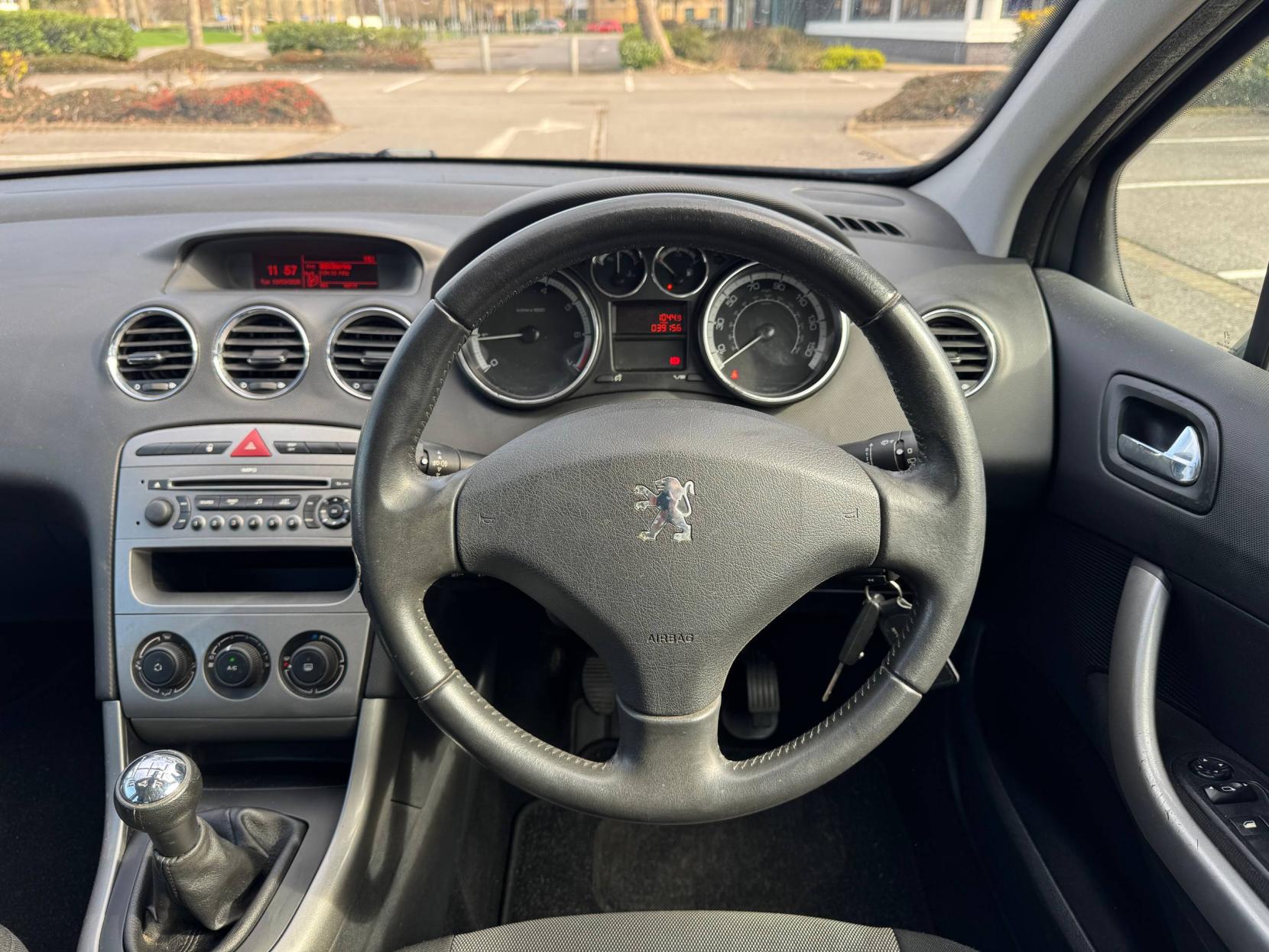 Peugeot 308 1.6 VTi Sport Hatchback 5dr Petrol Manual (159 g/km, 120 bhp)