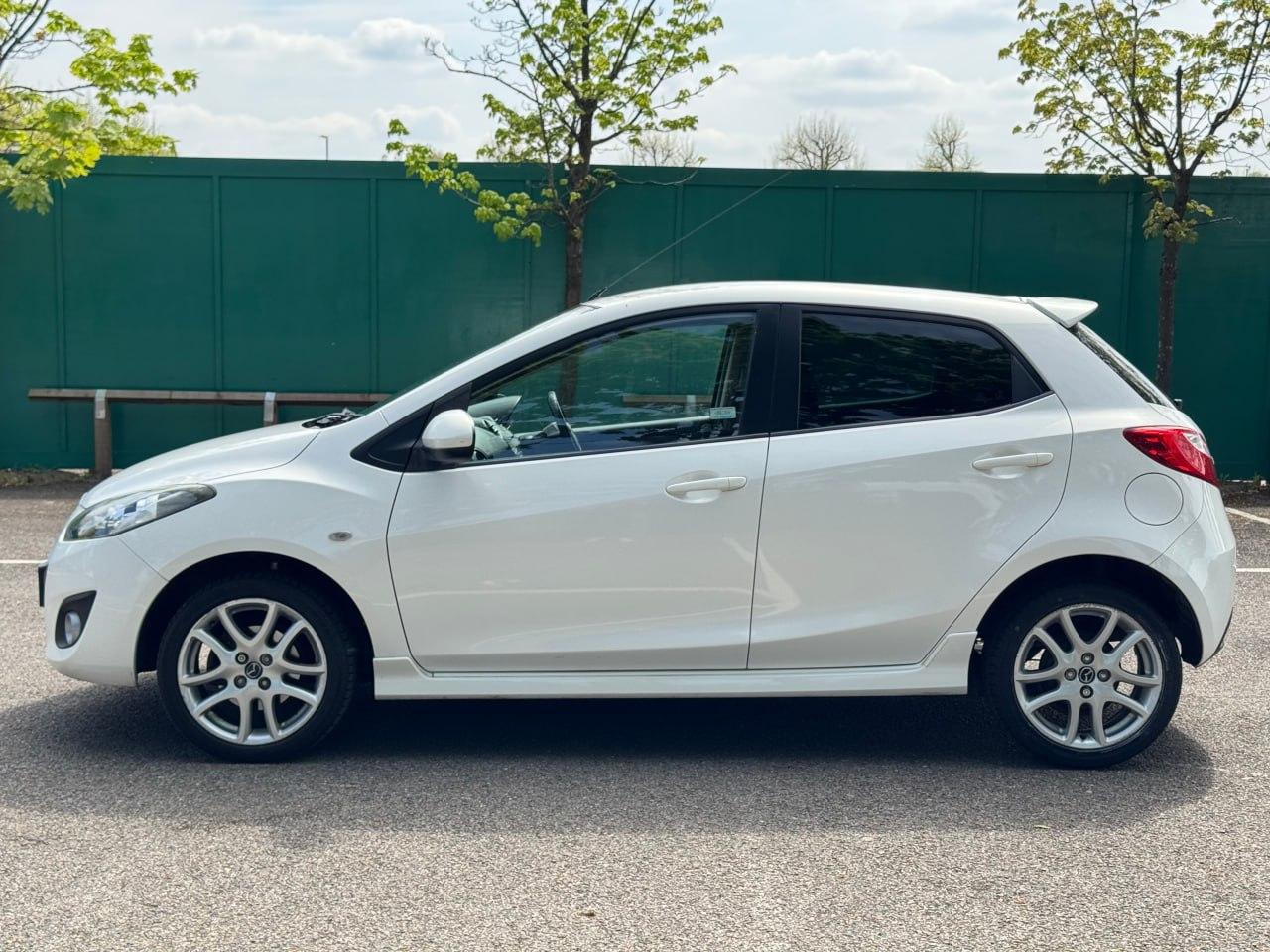 Mazda Mazda2 1.5 Sport Hatchback 5dr Petrol Manual Euro 5 (102 ps)