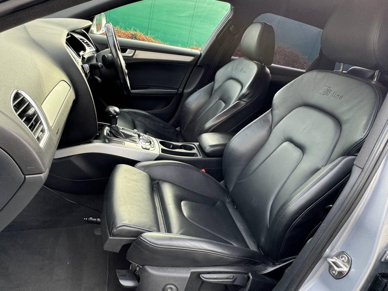 Audi A4 Avant 2.0 TDI S line Estate 5dr Diesel Multitronic Euro 6 (s/s) (Nav) (190 ps)