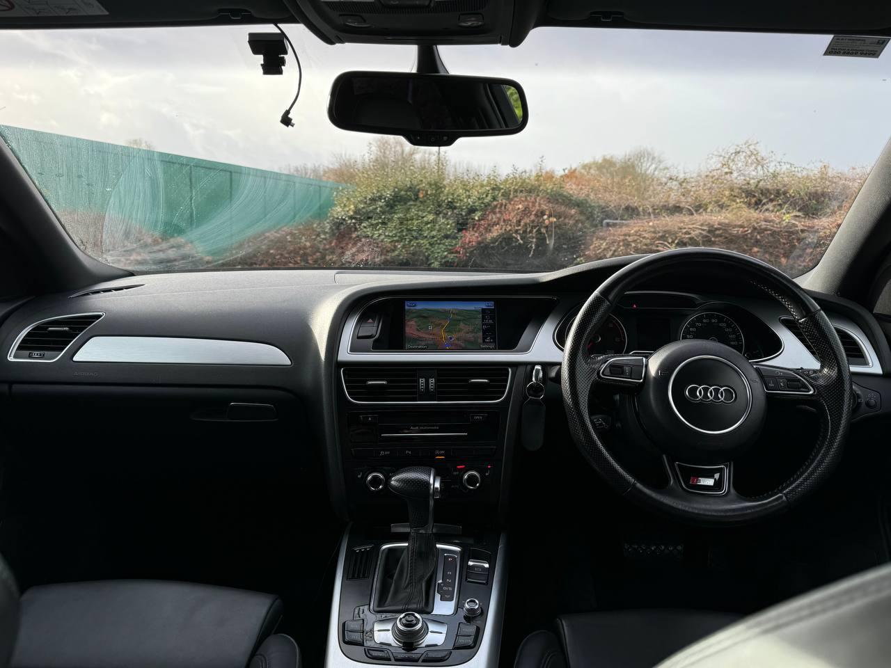 Audi A4 Avant 2.0 TDI S line Estate 5dr Diesel Multitronic Euro 6 (s/s) (Nav) (190 ps)