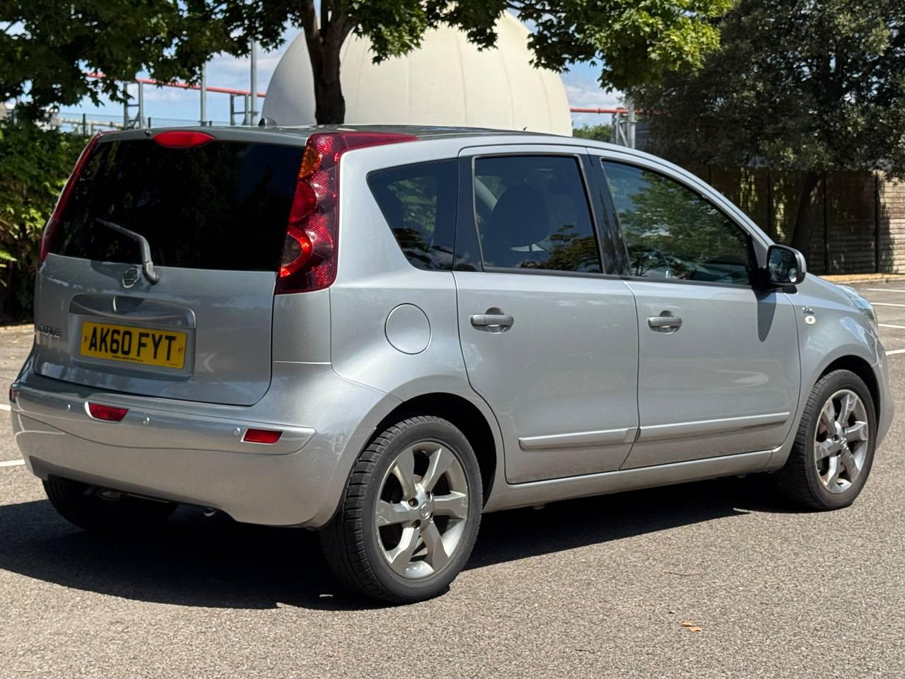 Nissan Note 1.6 16V n-tec Hatchback 5dr Petrol Auto Euro 5 (110 ps)