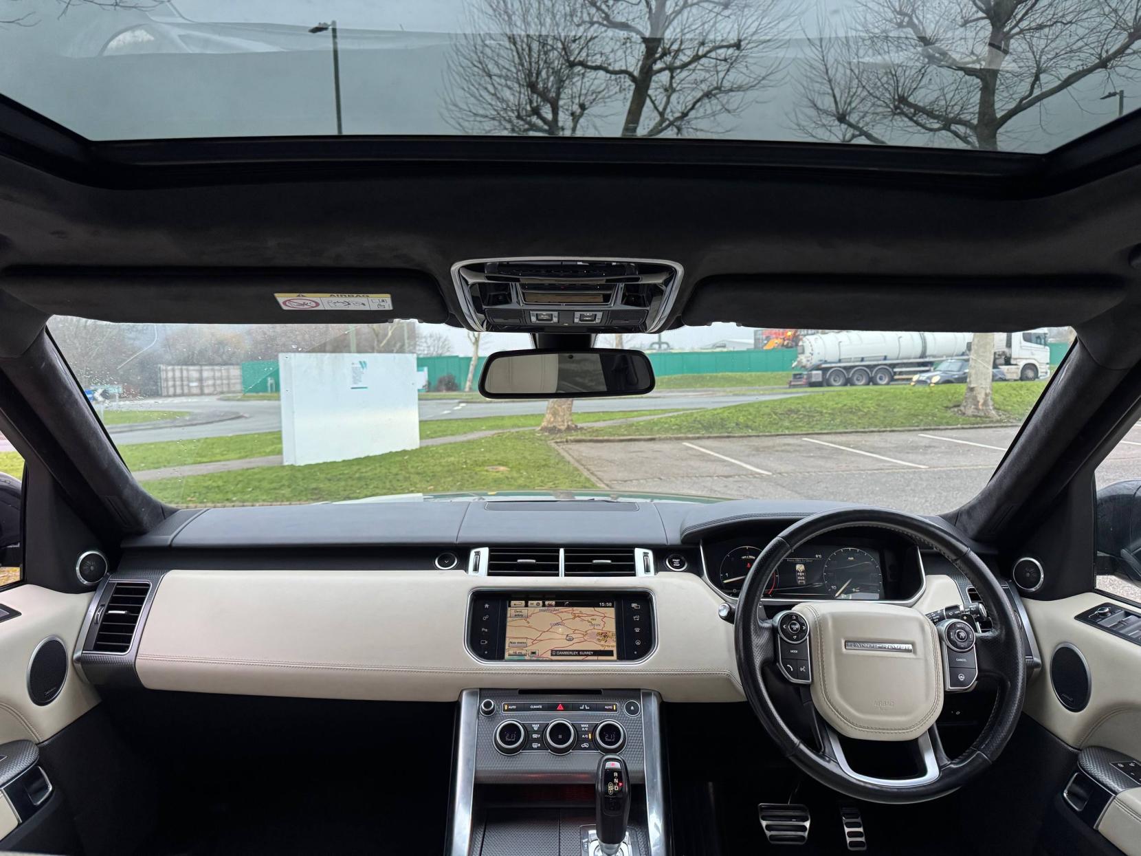 Land Rover Range Rover Sport 4.4 SD V8 Autobiography Dynamic SUV 5dr Diesel Auto 4WD Euro 6 (s/s) (339 ps)