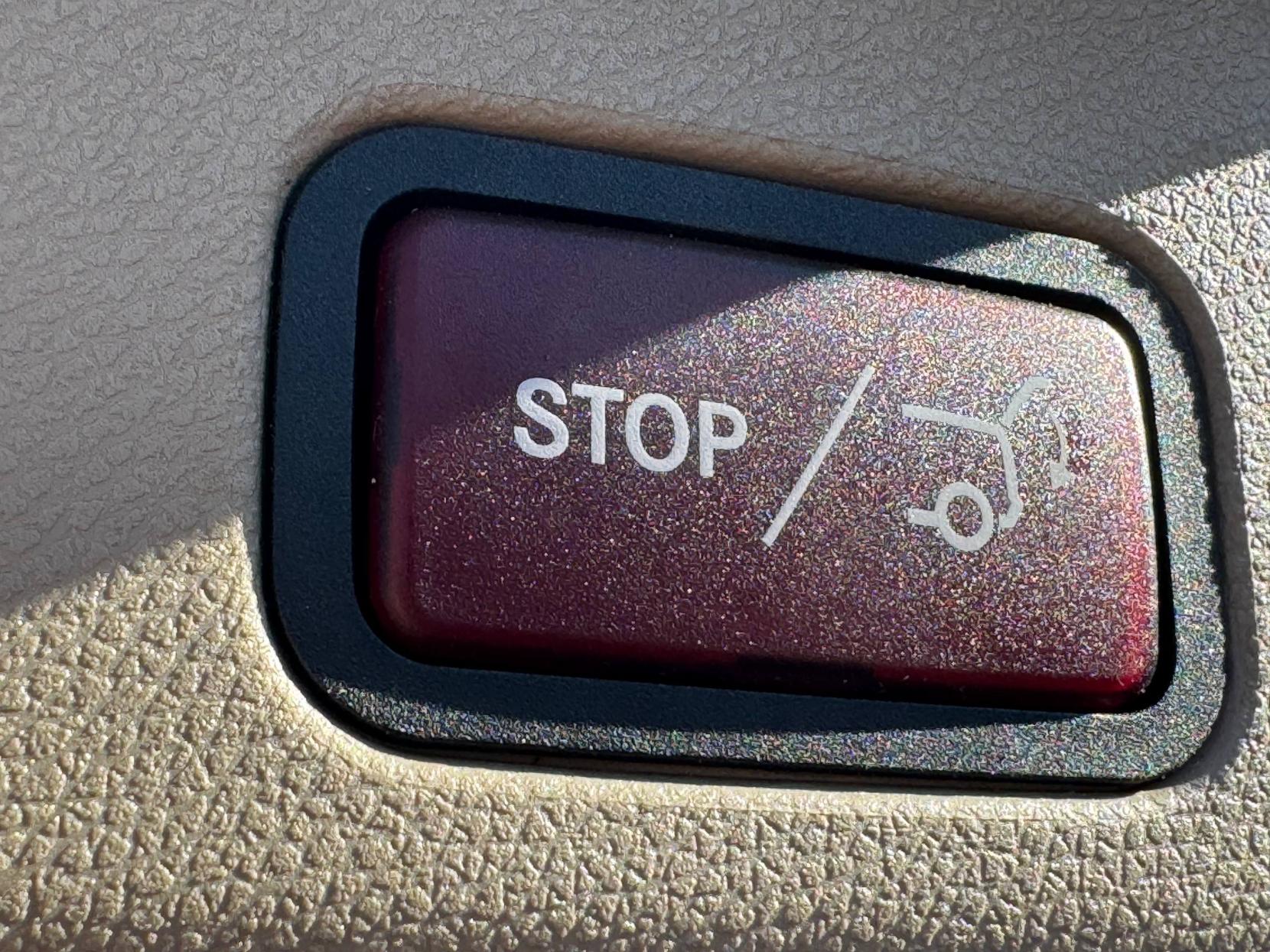 Mercedes-Benz M Class 5.5 ML63 V8 AMG SUV 5dr Petrol G-Tronic 4WD Euro 5 (s/s) (525 ps)