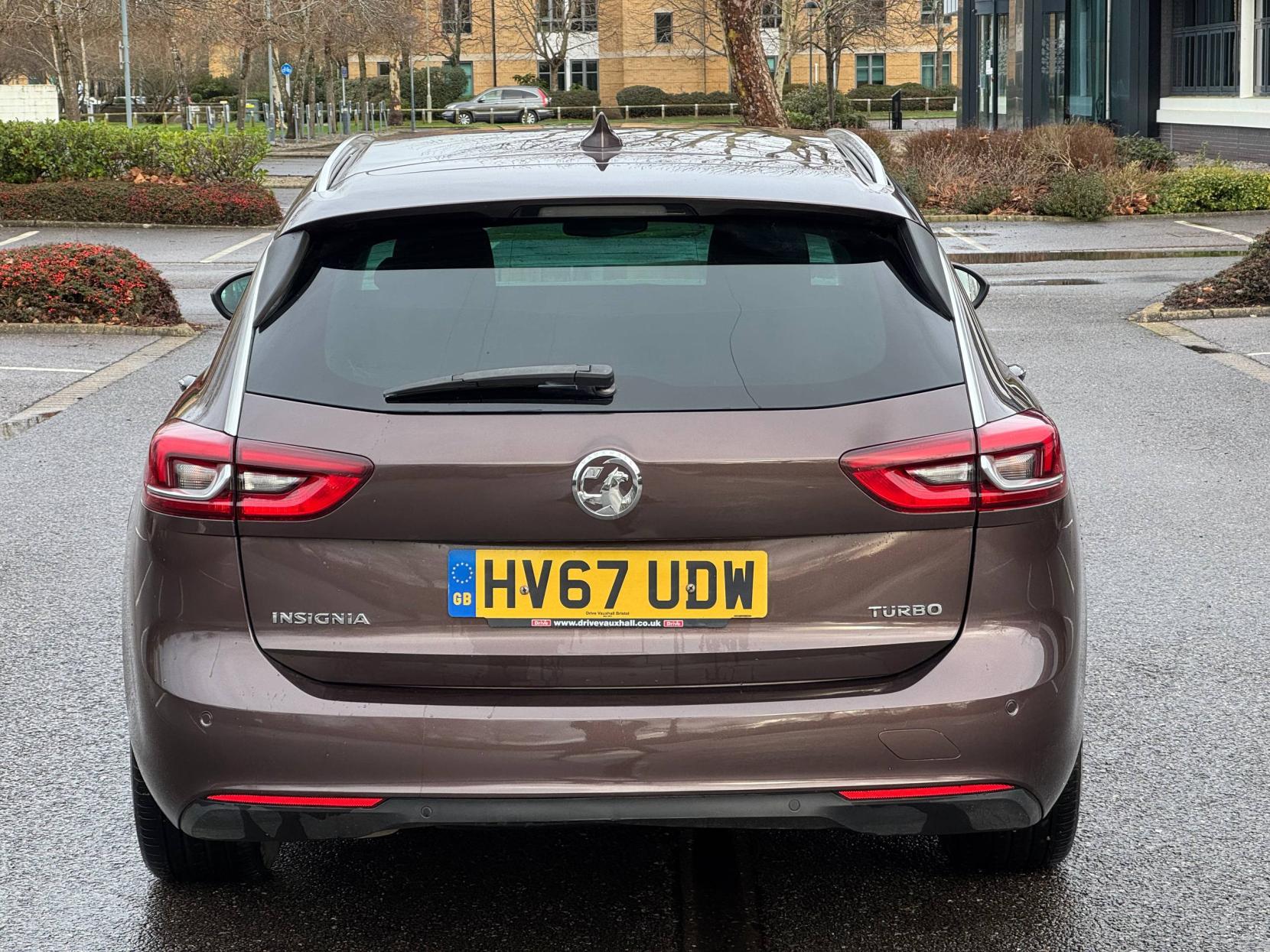 Vauxhall Insignia 1.5i Turbo Elite Nav Sports Tourer 5dr Petrol Manual Euro 6 (s/s) (165 ps)