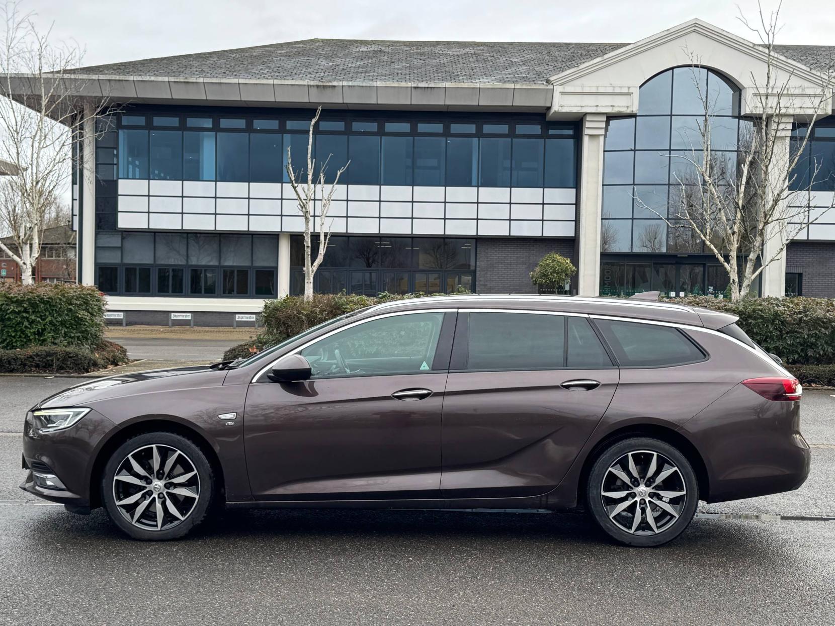 Vauxhall Insignia 1.5i Turbo Elite Nav Sports Tourer 5dr Petrol Manual Euro 6 (s/s) (165 ps)