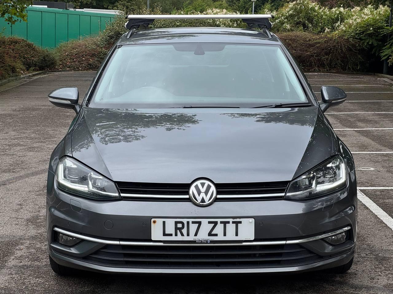 Volkswagen Golf 1.6 TDI BlueMotion Tech SE Nav Estate 5dr Diesel DSG Euro 6 (s/s) (115 ps)