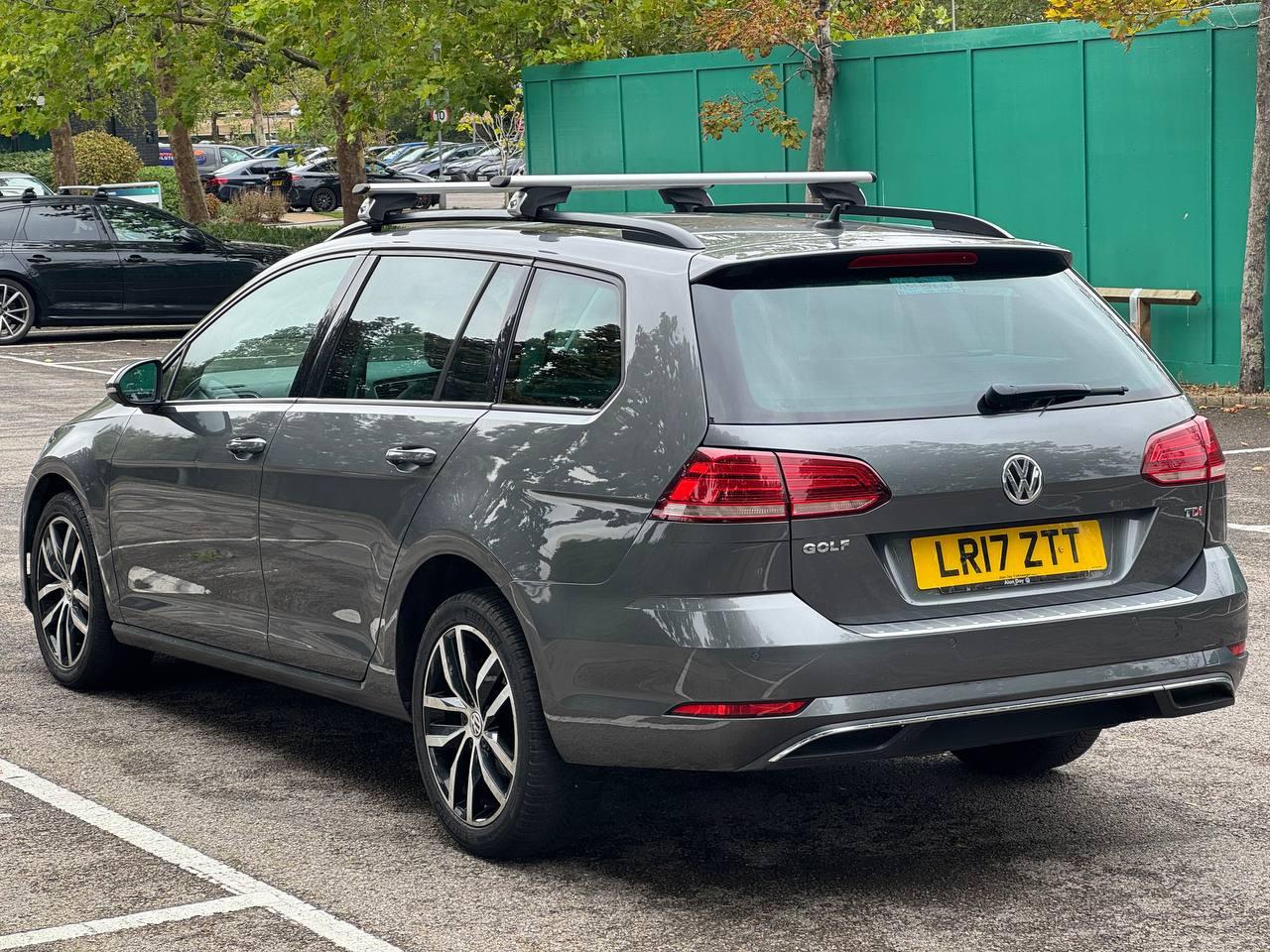 Volkswagen Golf 1.6 TDI BlueMotion Tech SE Nav Estate 5dr Diesel DSG Euro 6 (s/s) (115 ps)