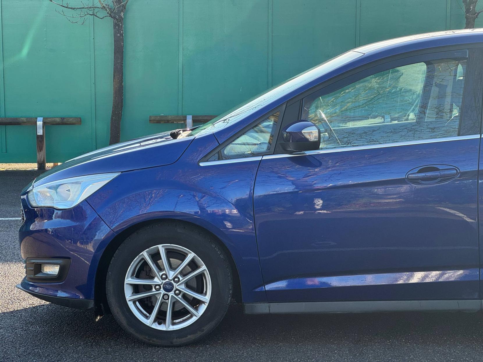 Ford C-Max 1.5 TDCi Zetec MPV 5dr Diesel Manual Euro 6 (s/s) (120 ps)