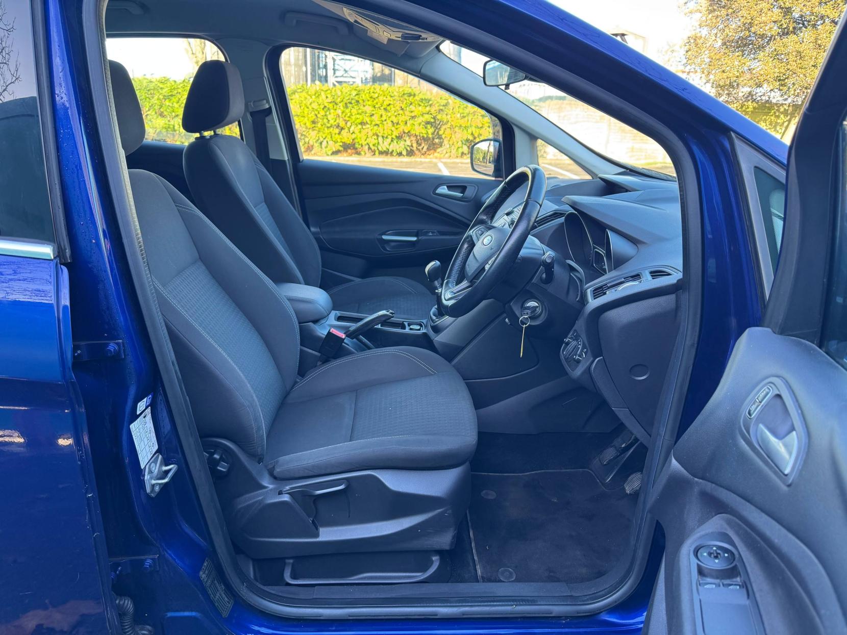 Ford C-Max 1.5 TDCi Zetec MPV 5dr Diesel Manual Euro 6 (s/s) (120 ps)