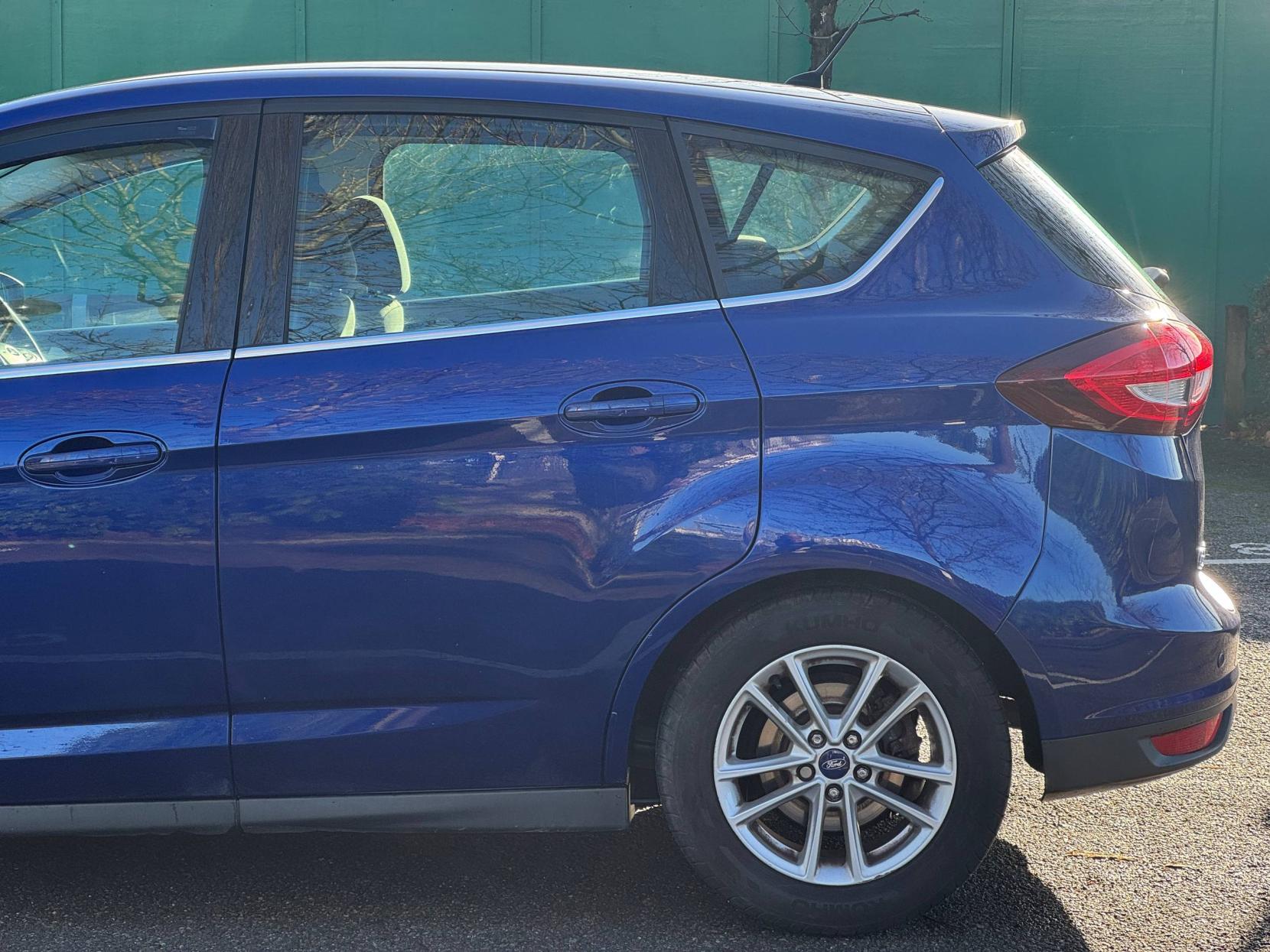 Ford C-Max 1.5 TDCi Zetec MPV 5dr Diesel Manual Euro 6 (s/s) (120 ps)