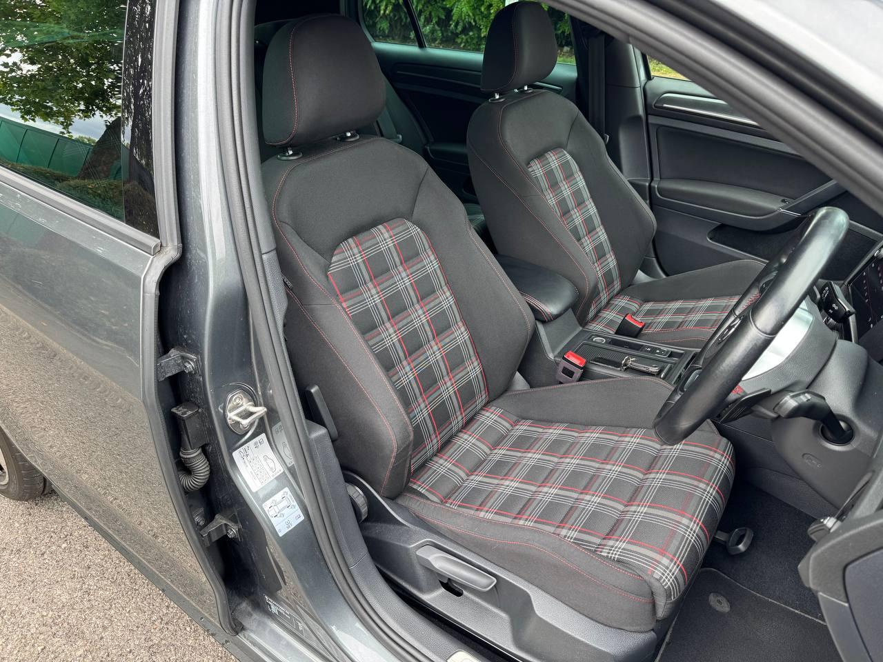 Volkswagen Golf 2.0 TSI GTI Hatchback 5dr Petrol DSG Euro 6 (s/s) (230 ps)