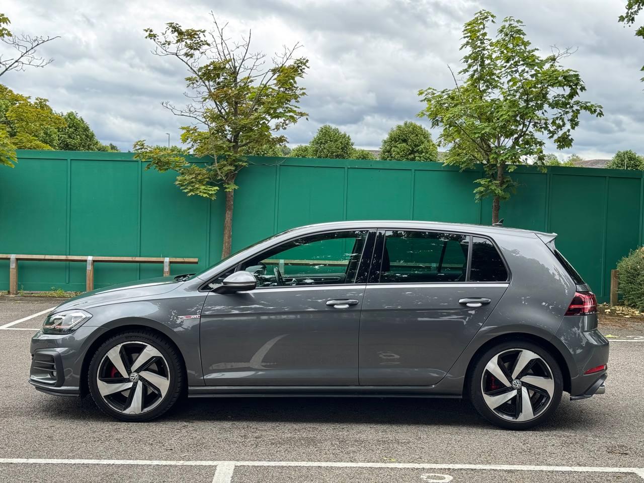 Volkswagen Golf 2.0 TSI GTI Hatchback 5dr Petrol DSG Euro 6 (s/s) (230 ps)
