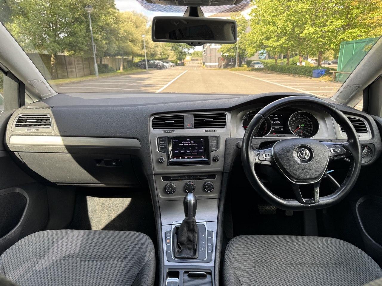 Volkswagen Golf 1.6 TDI BlueMotion Tech SE Hatchback 5dr Diesel DSG Euro 5 (s/s) (105 ps)