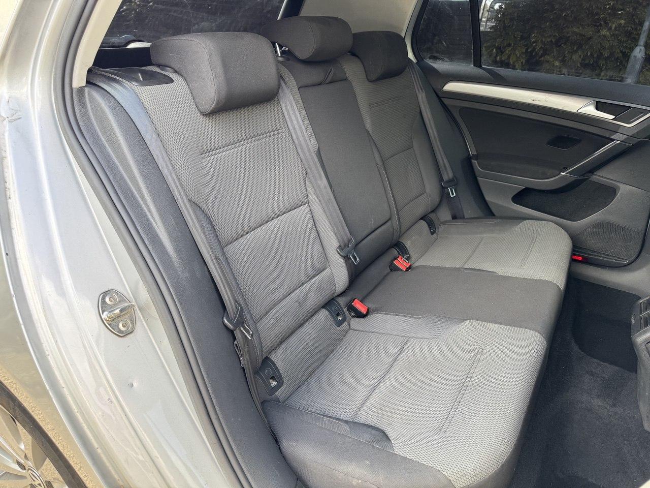 Volkswagen Golf 1.6 TDI BlueMotion Tech SE Hatchback 5dr Diesel DSG Euro 5 (s/s) (105 ps)