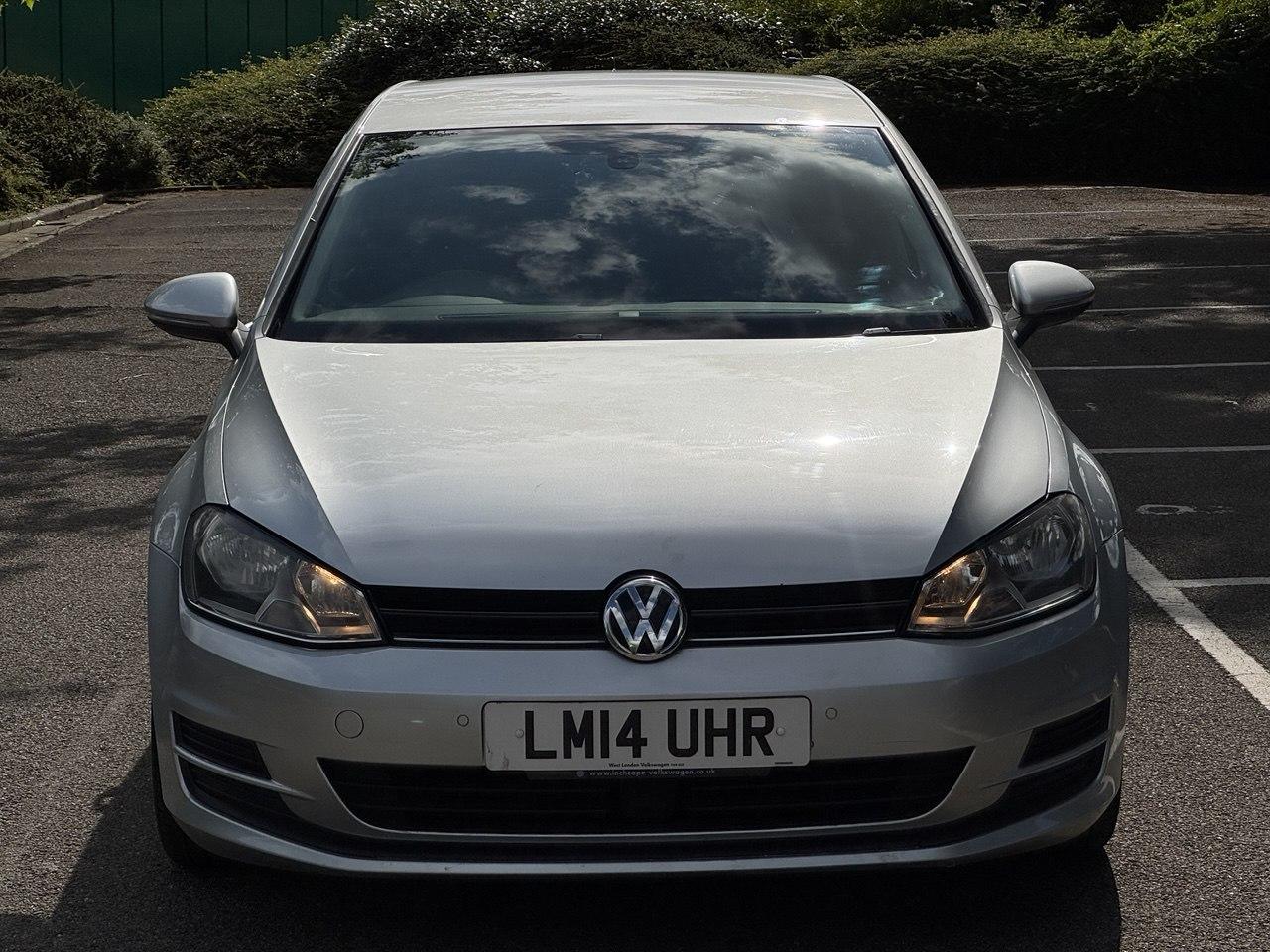 Volkswagen Golf 1.6 TDI BlueMotion Tech SE Hatchback 5dr Diesel DSG Euro 5 (s/s) (105 ps)