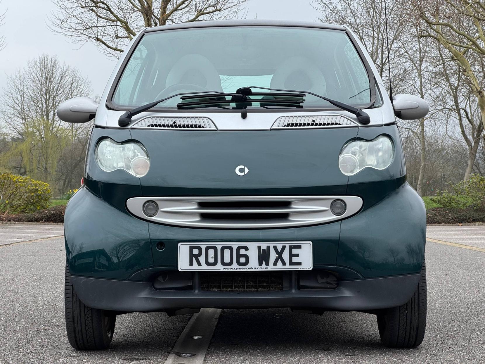 Smart fortwo 0.7 City Grandstyle Hatchback 3dr Petrol Automatic (116 g/km, 61 bhp)