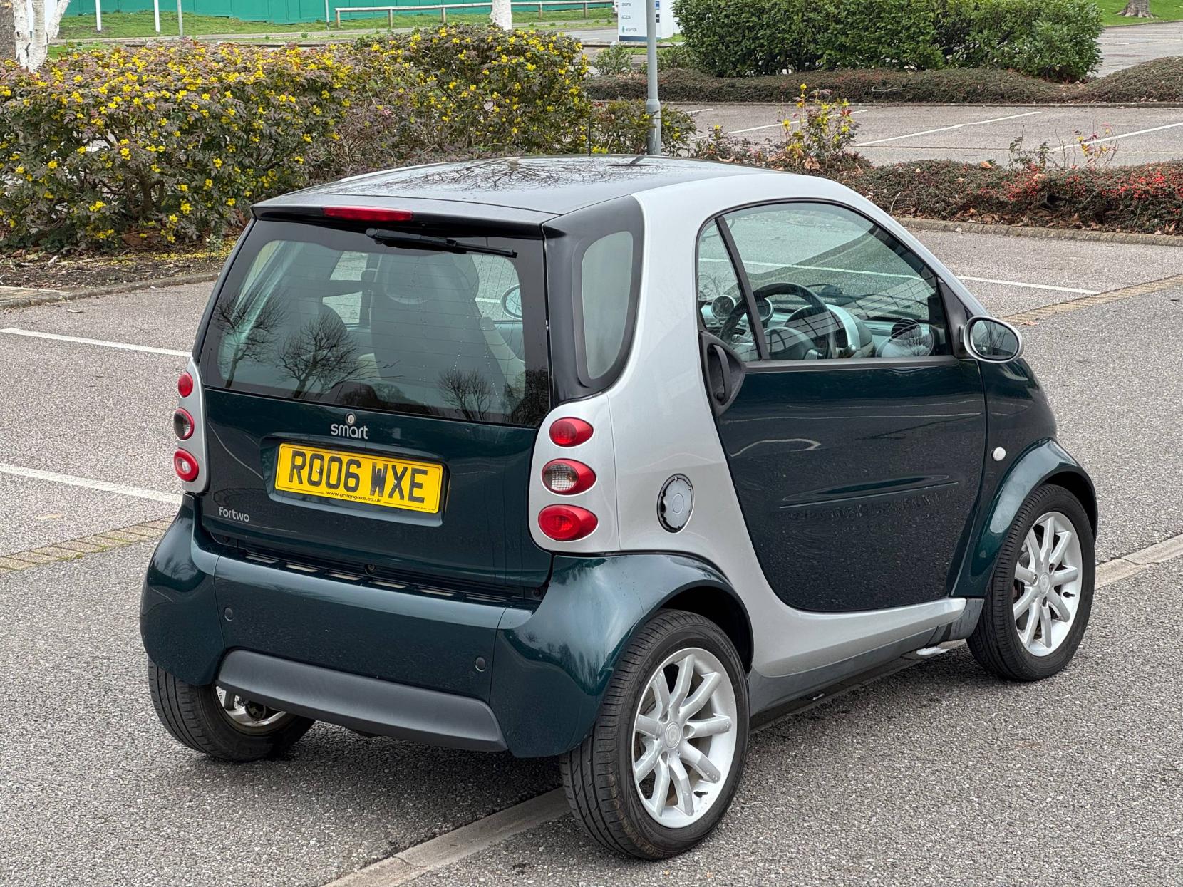 Smart fortwo 0.7 City Grandstyle Hatchback 3dr Petrol Automatic (116 g/km, 61 bhp)