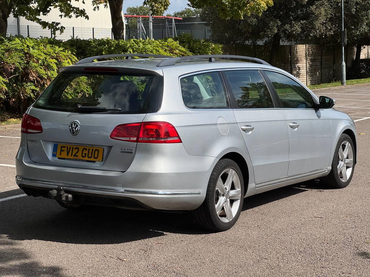 Volkswagen Passat 2.0 TDI BlueMotion Tech SE Estate 5dr Diesel Manual Euro 5 (s/s) (140 ps)
