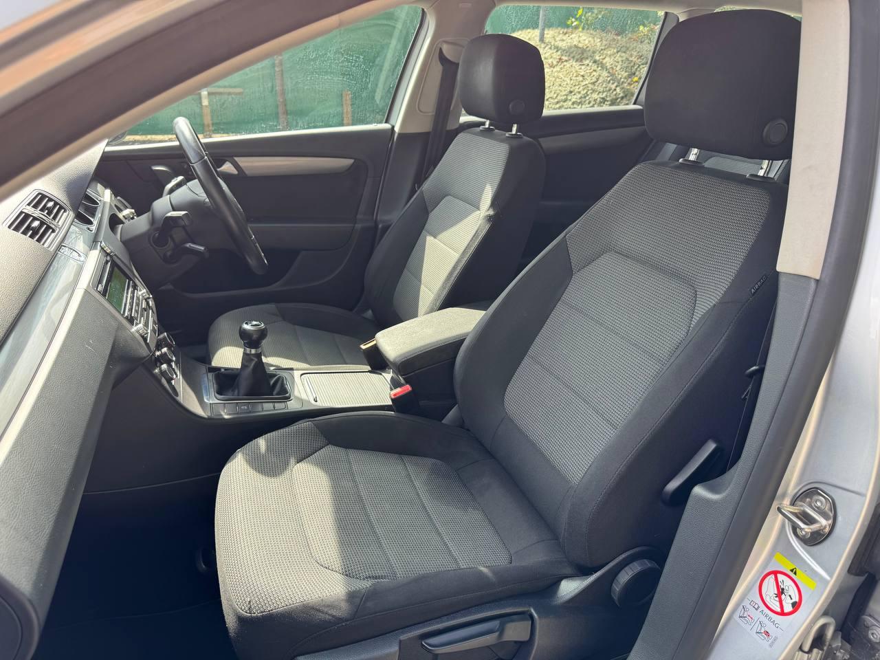 Volkswagen Passat 2.0 TDI BlueMotion Tech SE Estate 5dr Diesel Manual Euro 5 (s/s) (140 ps)