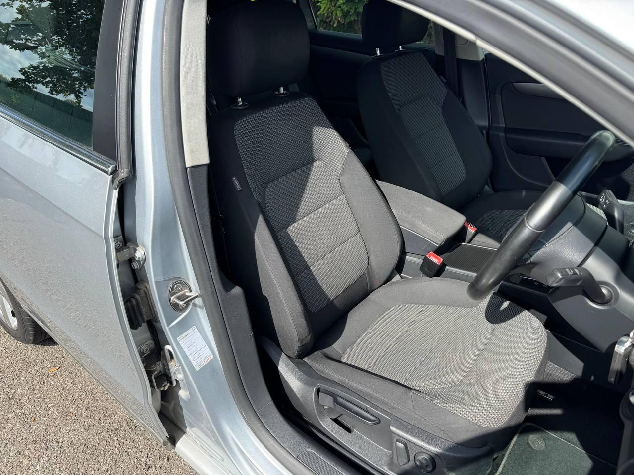 Volkswagen Passat 2.0 TDI BlueMotion Tech SE Estate 5dr Diesel Manual Euro 5 (s/s) (140 ps)