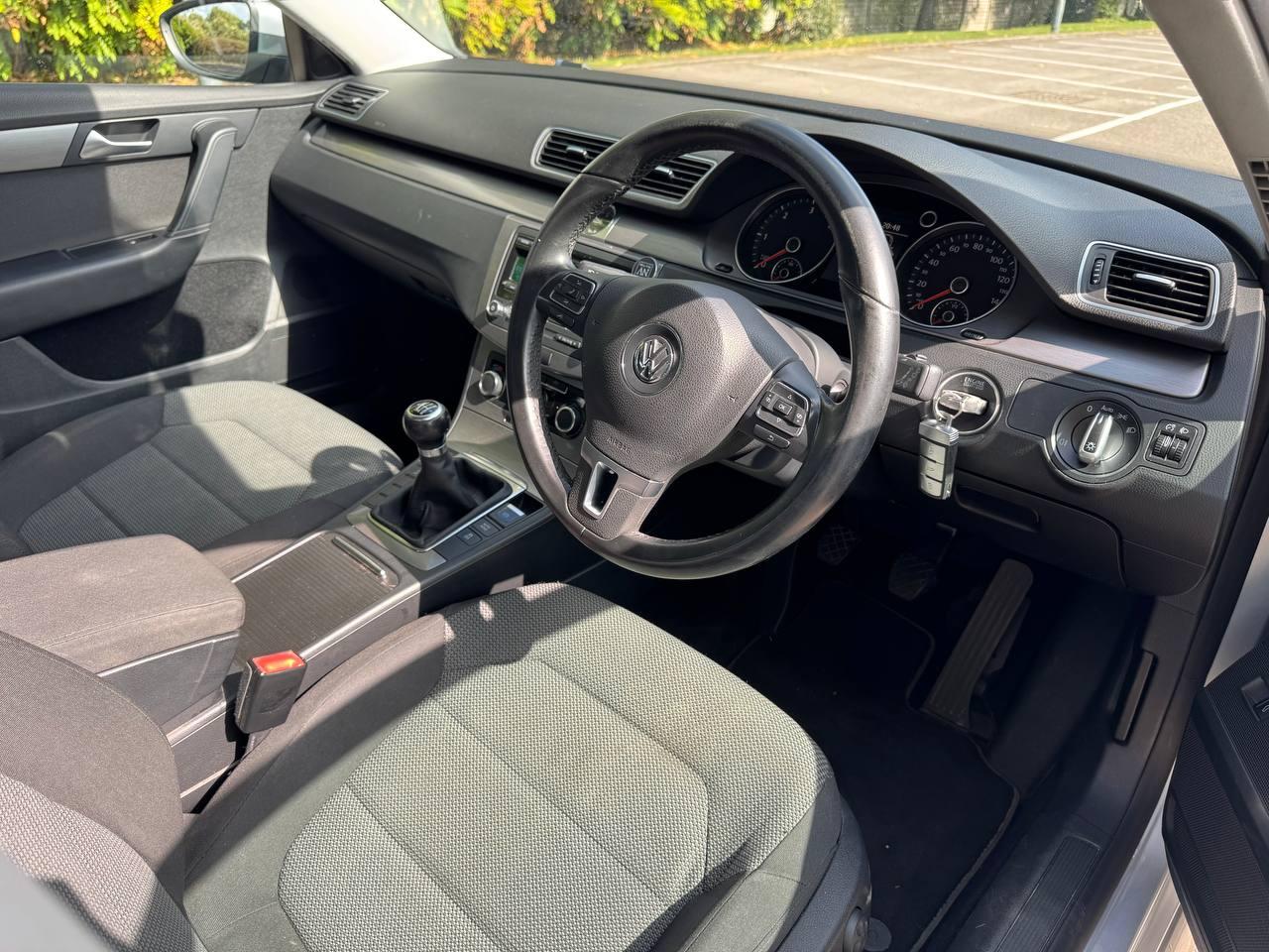 Volkswagen Passat 2.0 TDI BlueMotion Tech SE Estate 5dr Diesel Manual Euro 5 (s/s) (140 ps)