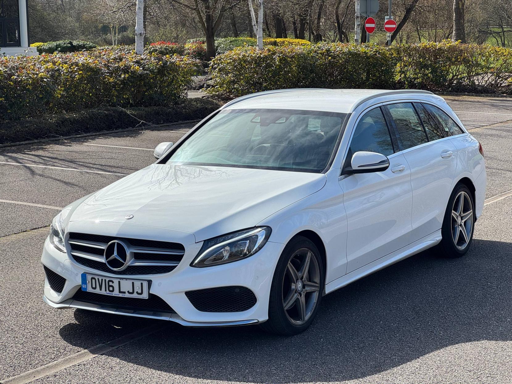 Mercedes-Benz C Class 2.1 C220d AMG Line Estate 5dr Diesel Manual Euro 6 (s/s) (170 ps)