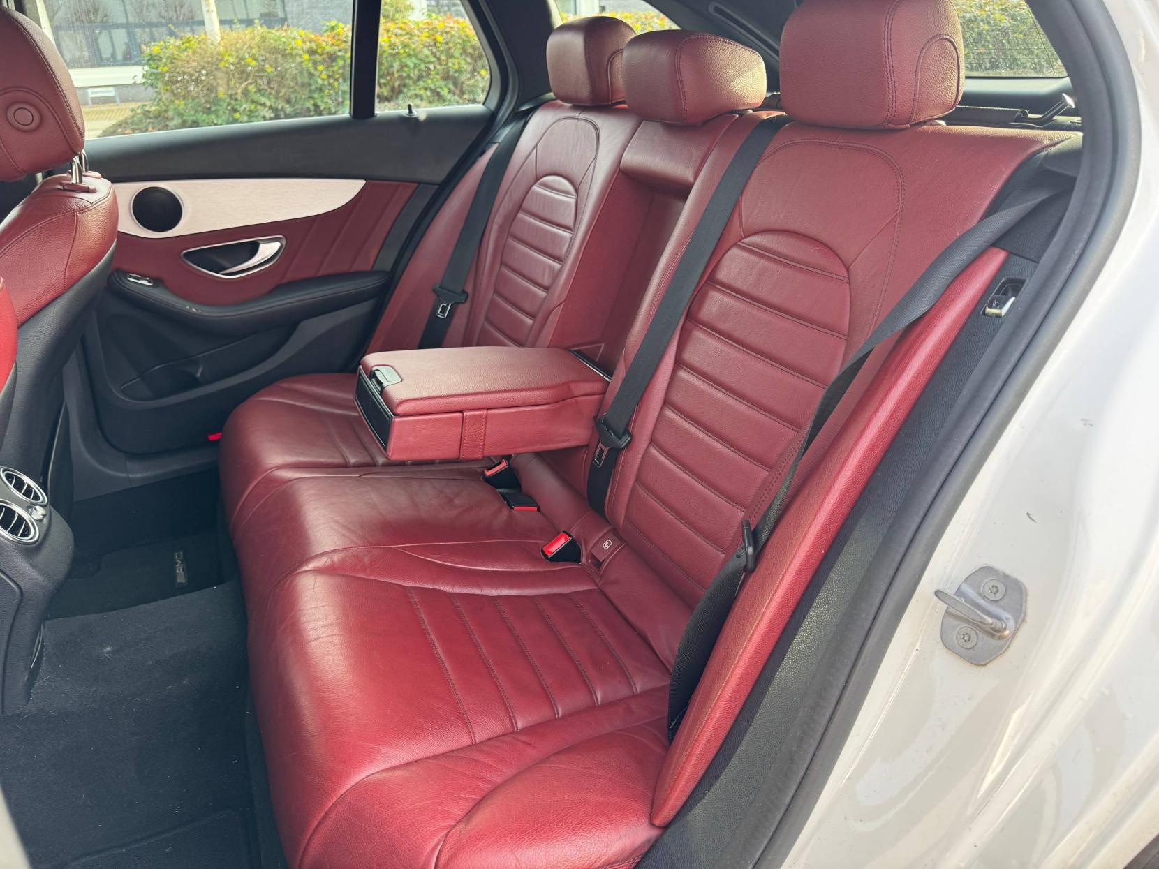 Mercedes-Benz C Class 2.1 C220d AMG Line Estate 5dr Diesel Manual Euro 6 (s/s) (170 ps)