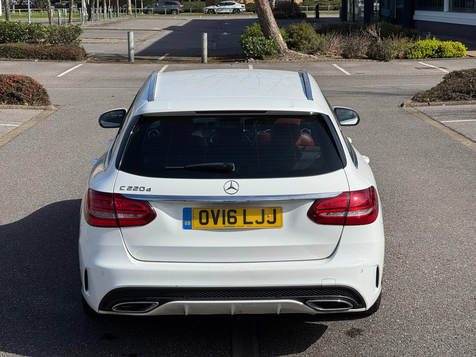 Mercedes-Benz C Class 2.1 C220d AMG Line Estate 5dr Diesel Manual Euro 6 (s/s) (170 ps)