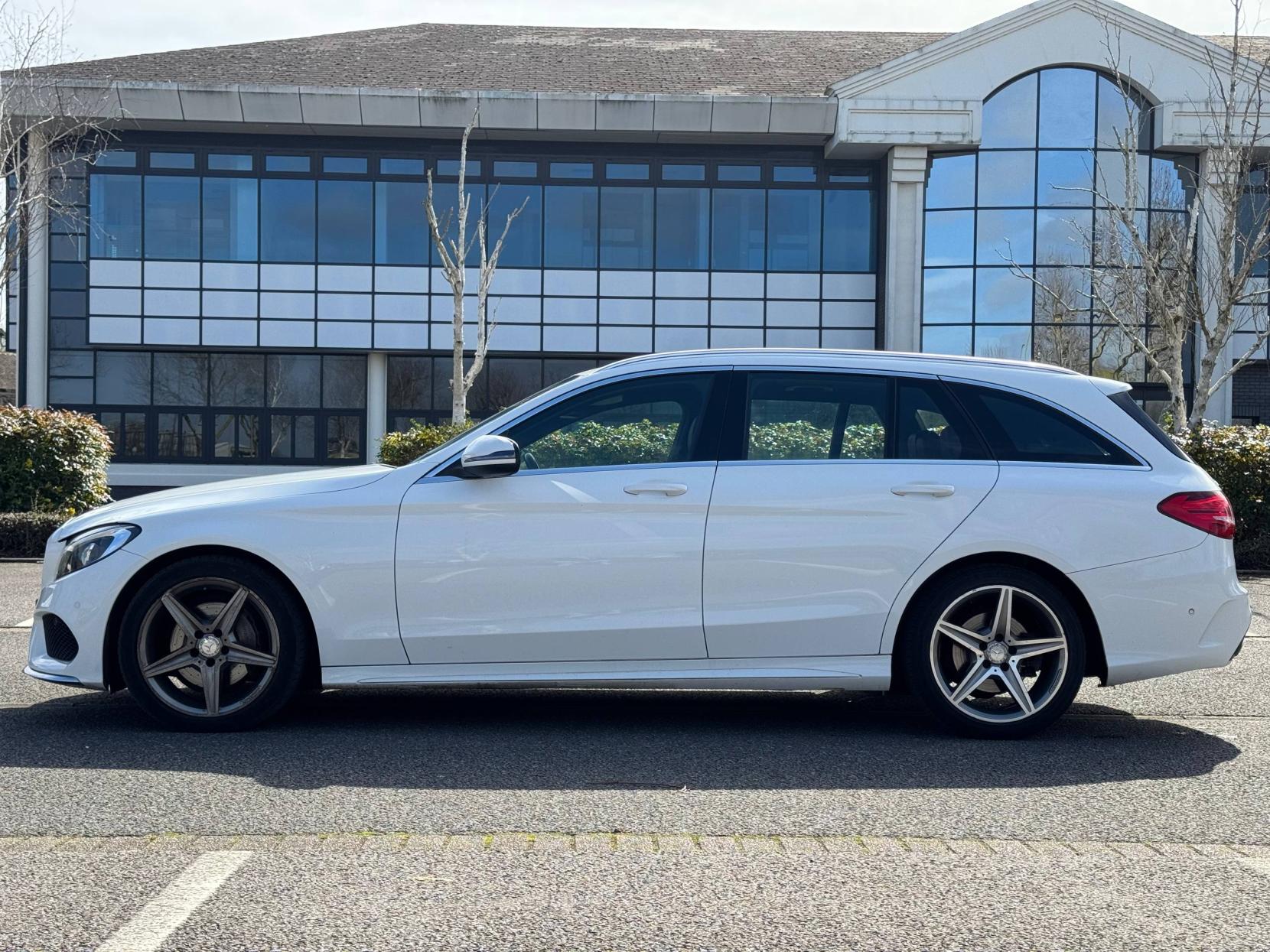 Mercedes-Benz C Class 2.1 C220d AMG Line Estate 5dr Diesel Manual Euro 6 (s/s) (170 ps)