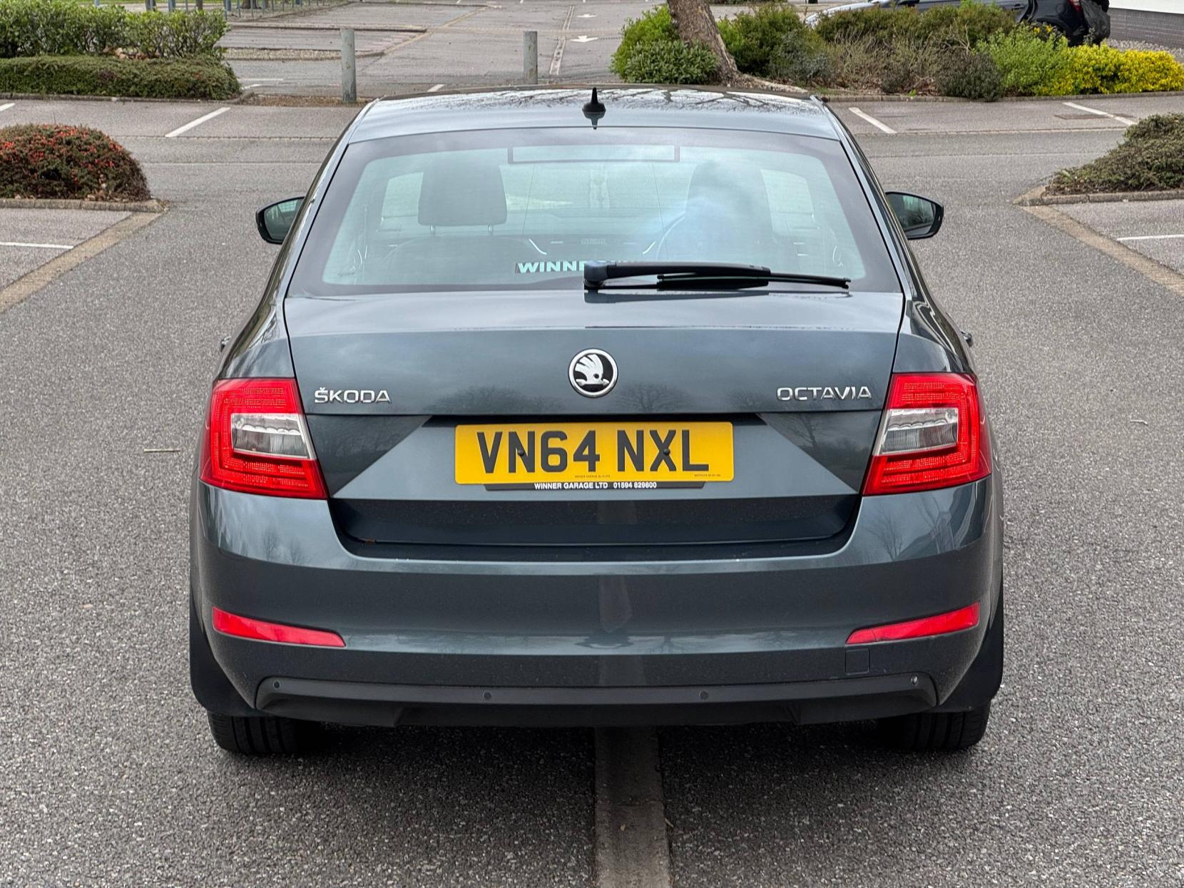 Skoda Octavia 1.4 TSI Elegance Hatchback 5dr Petrol Manual Euro 5 (s/s) (140 ps)