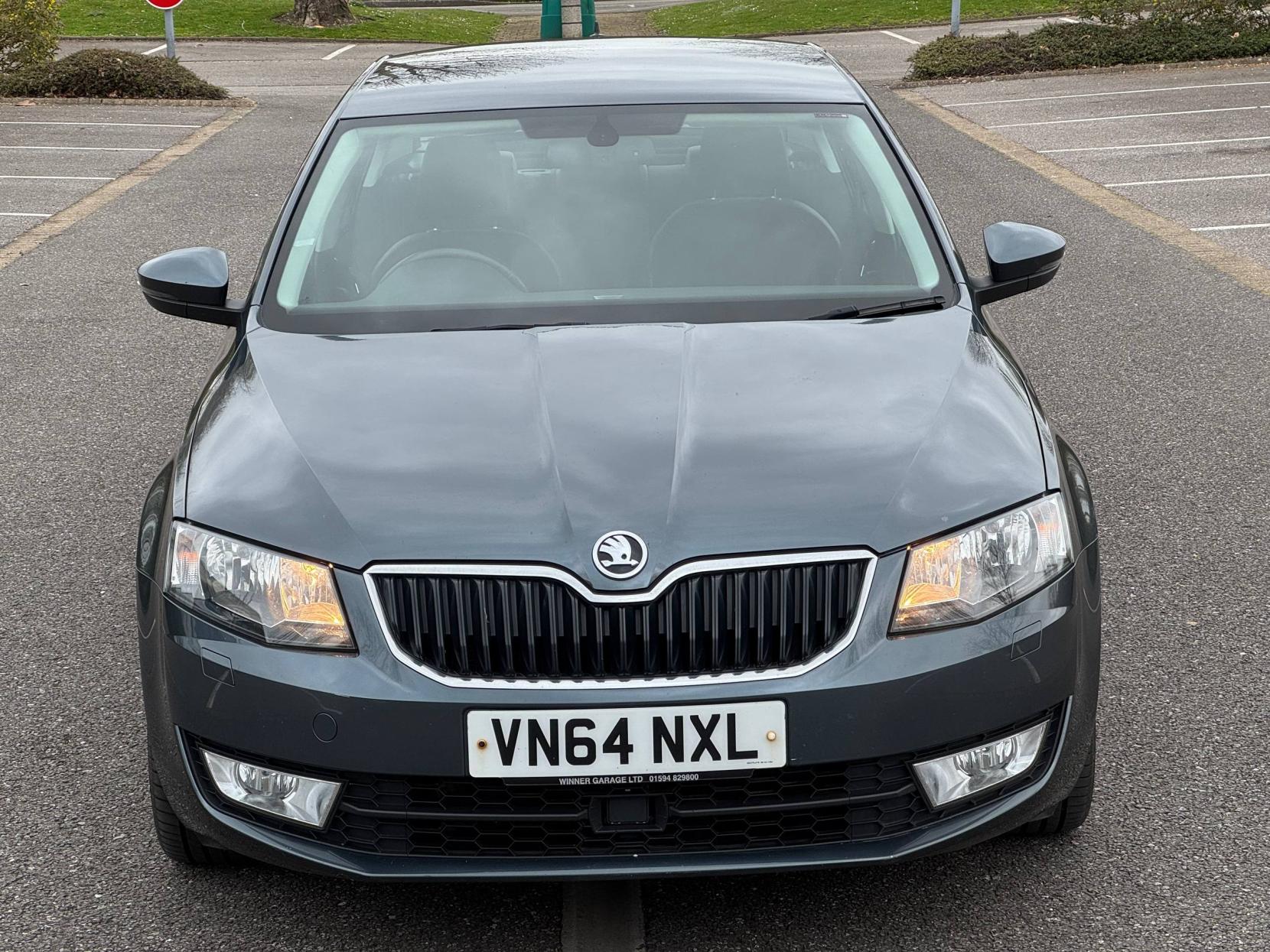 Skoda Octavia 1.4 TSI Elegance Hatchback 5dr Petrol Manual Euro 5 (s/s) (140 ps)