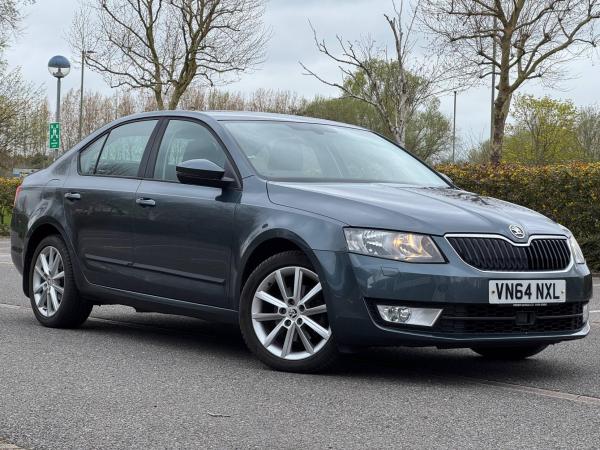 Skoda Octavia 1.4 TSI Elegance Hatchback 5dr Petrol Manual Euro 5 (s/s) (140 ps)
